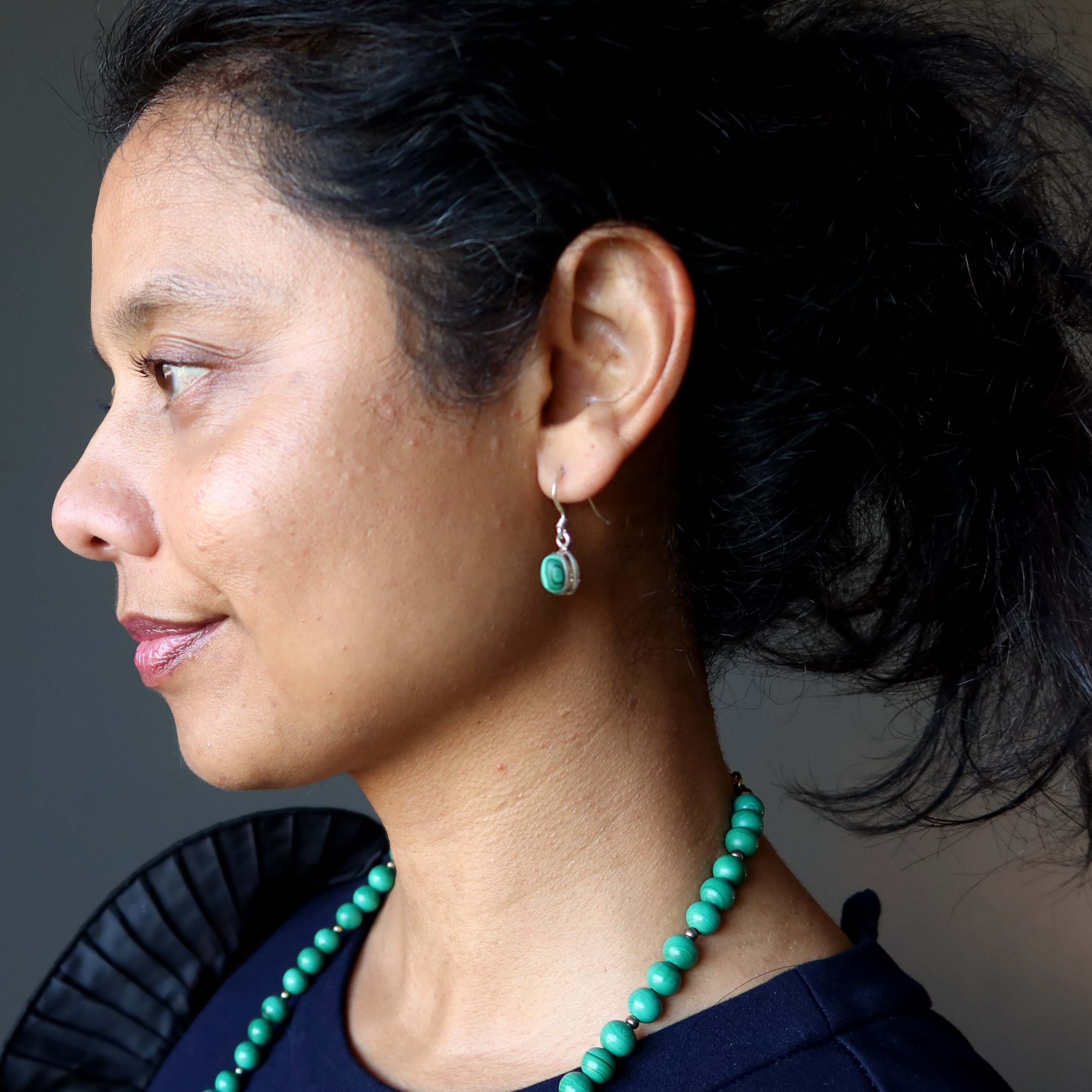Boucles d'oreilles pendantes ovales en malachite, argent sterling