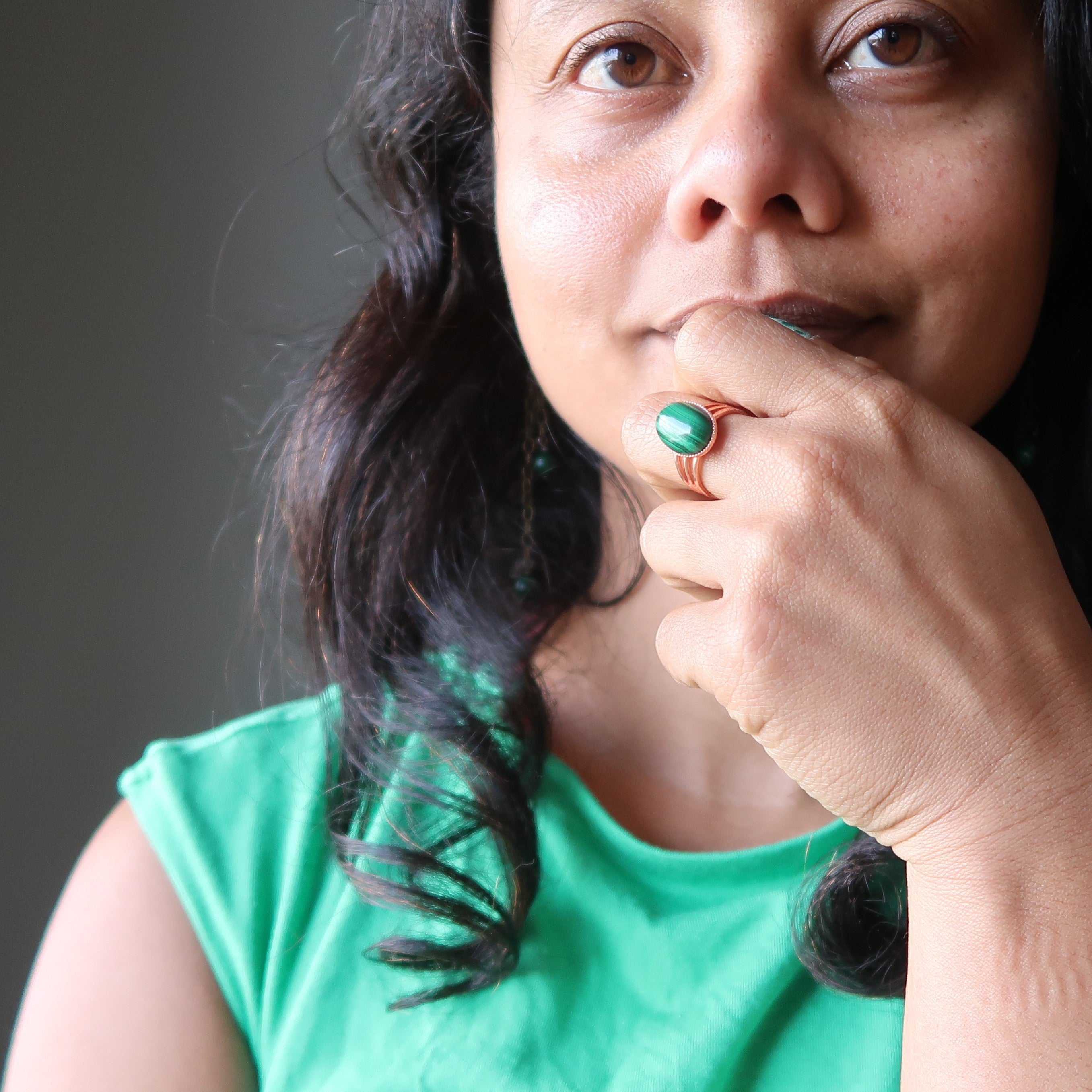 Bague en Malachite Pierre d'Amour Réglable en Cuivre
