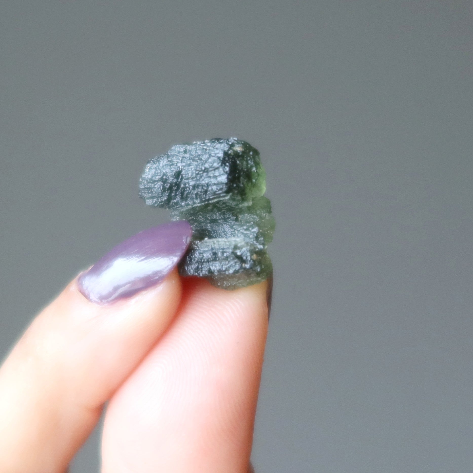 Moldavite Tectite Défilement Gardien des Archives Akashiques Véritable Gemme Verte
