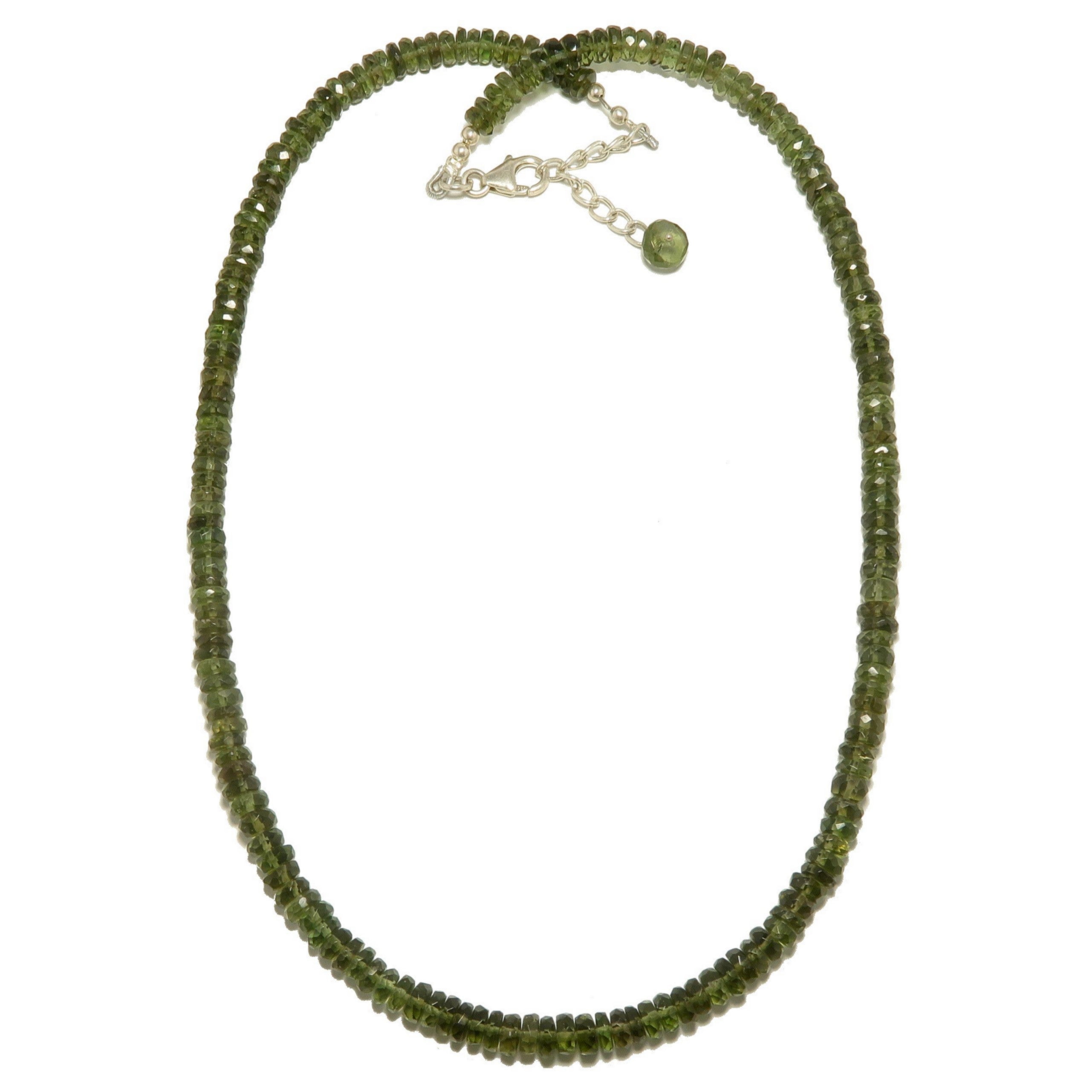 Collier en moldavite Reine de la Galaxie Pierres précieuses royales à facettes