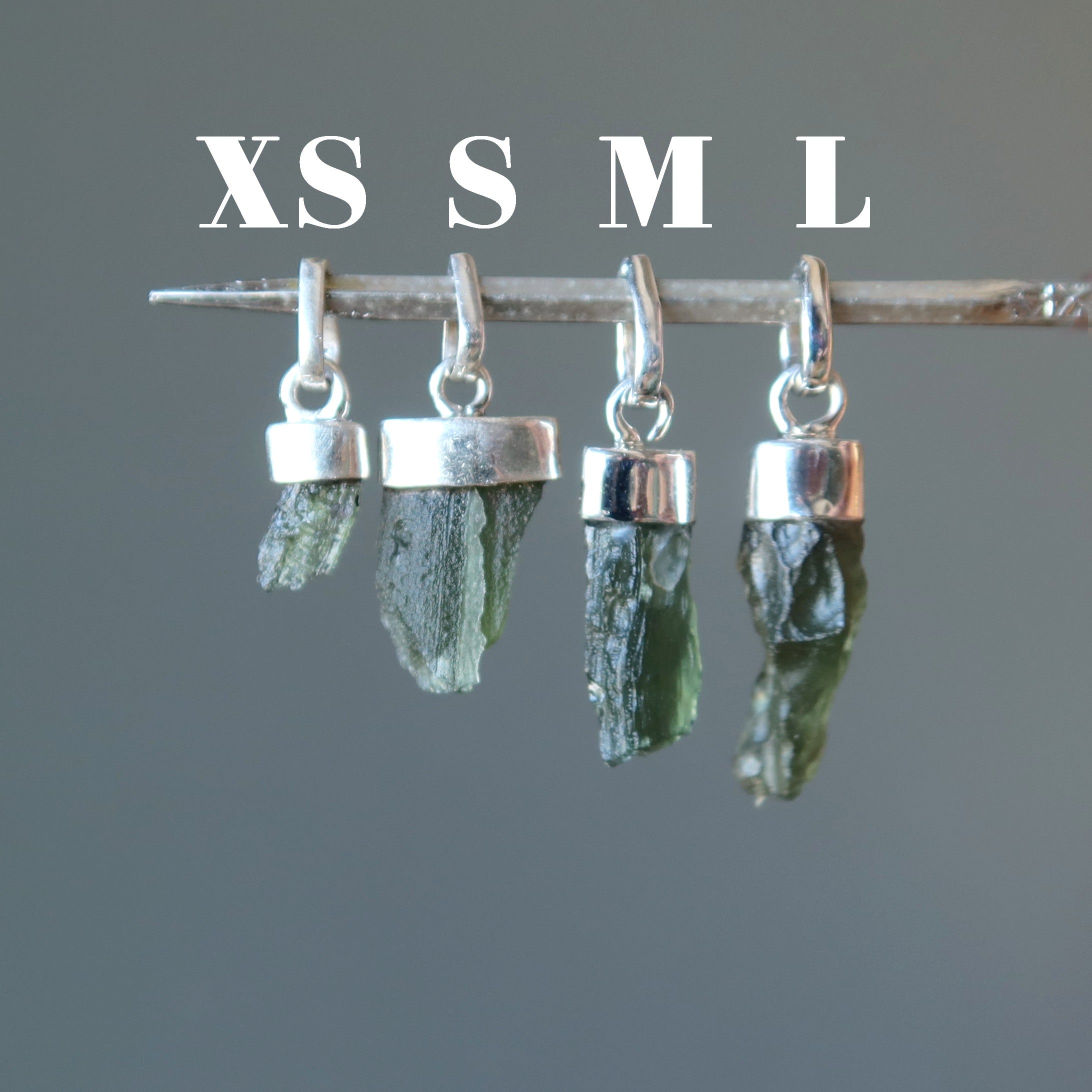 Pendentif en Moldavite Secrets de l'espace Argent sterling véritable