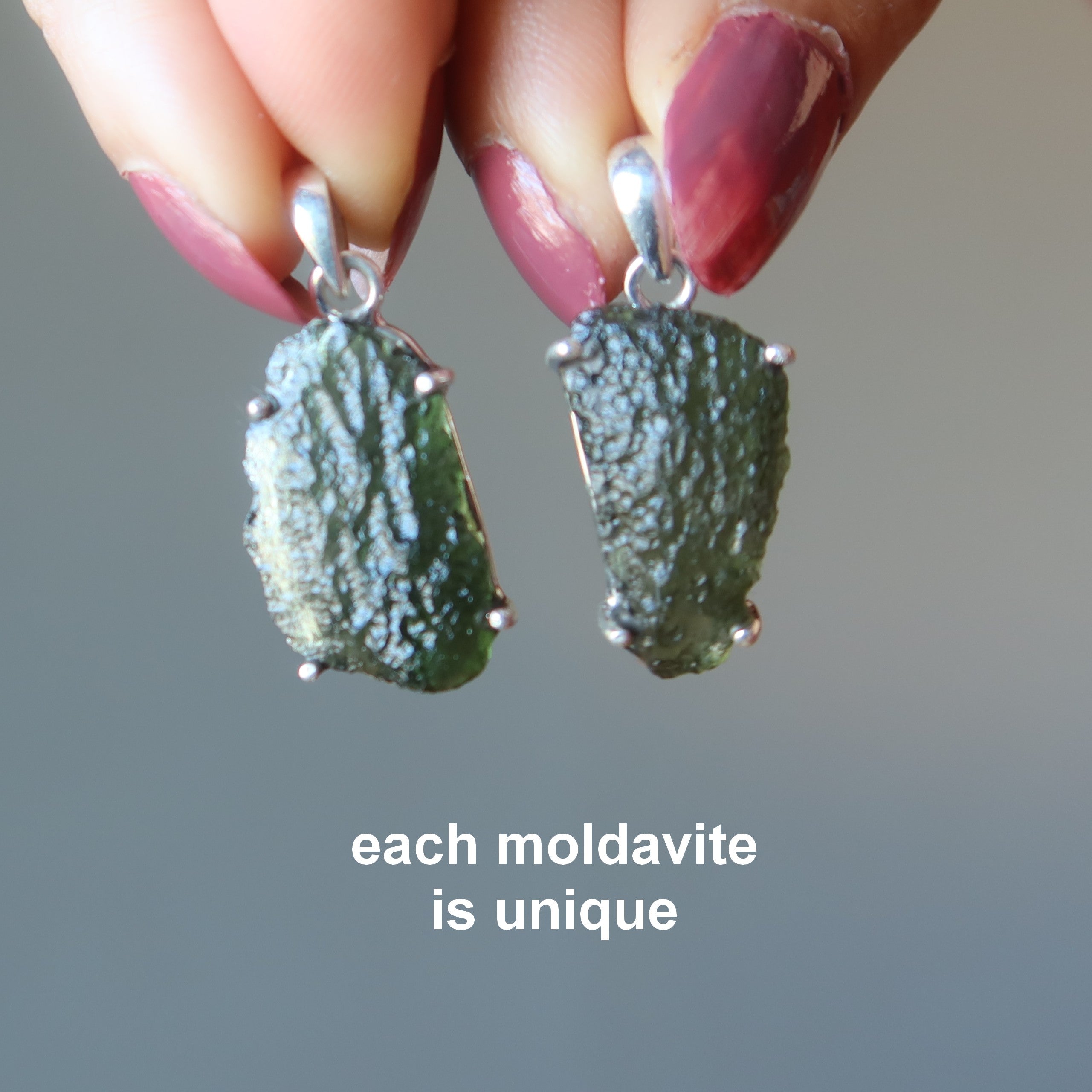 Moldavit Anhänger Mini Monster Manifestation Sterling