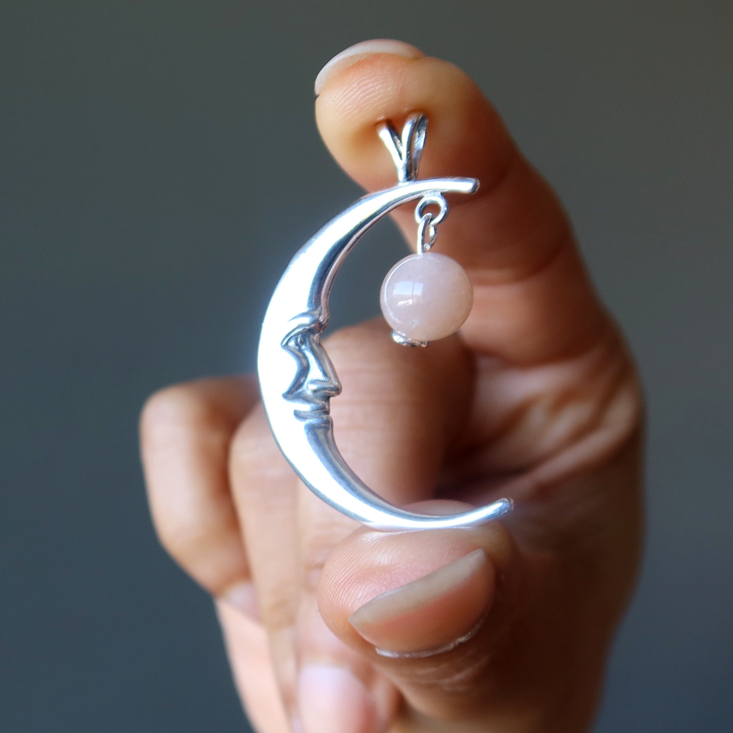 Pfirsich-Mondstein-Anhänger Halbmond Sterlingsilber
