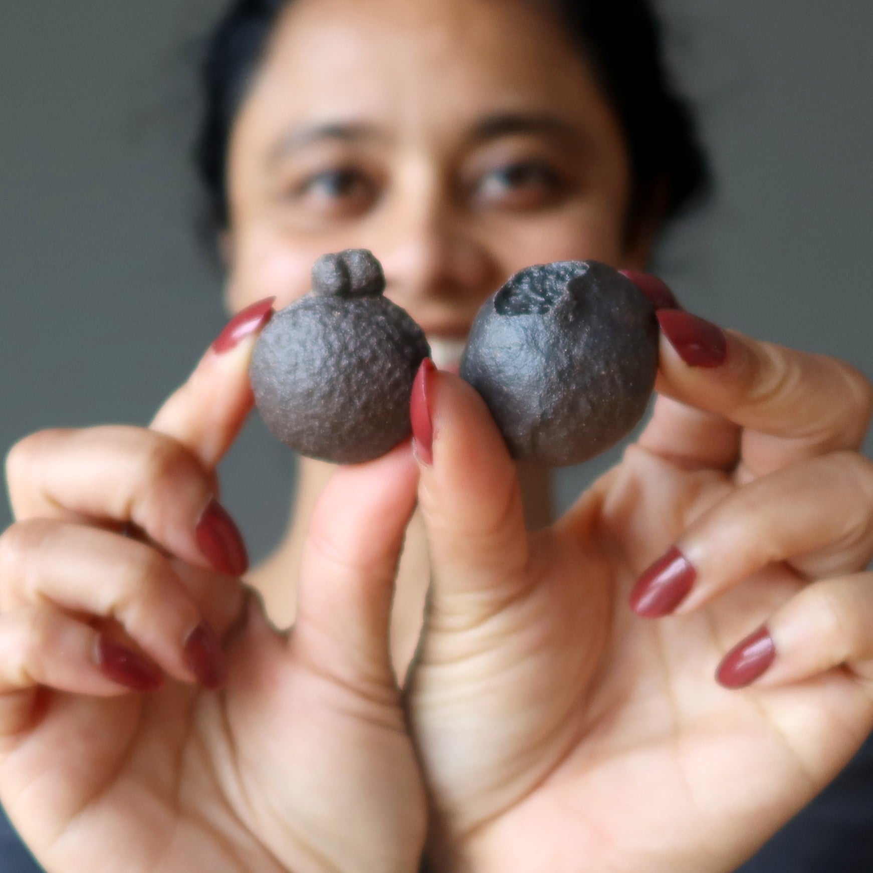 Moqui Marbles Paar abgestimmter Schamanenstein-Kugeln