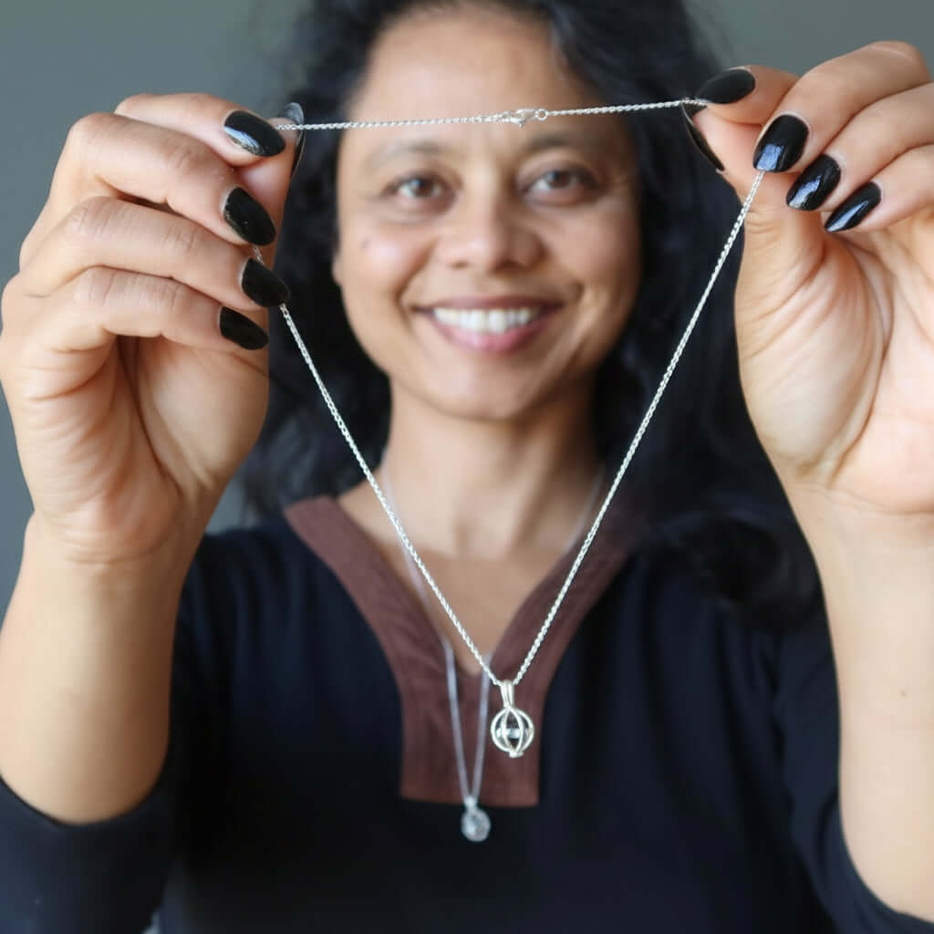 Collier Athéna en argent sterling et obsidienne noire