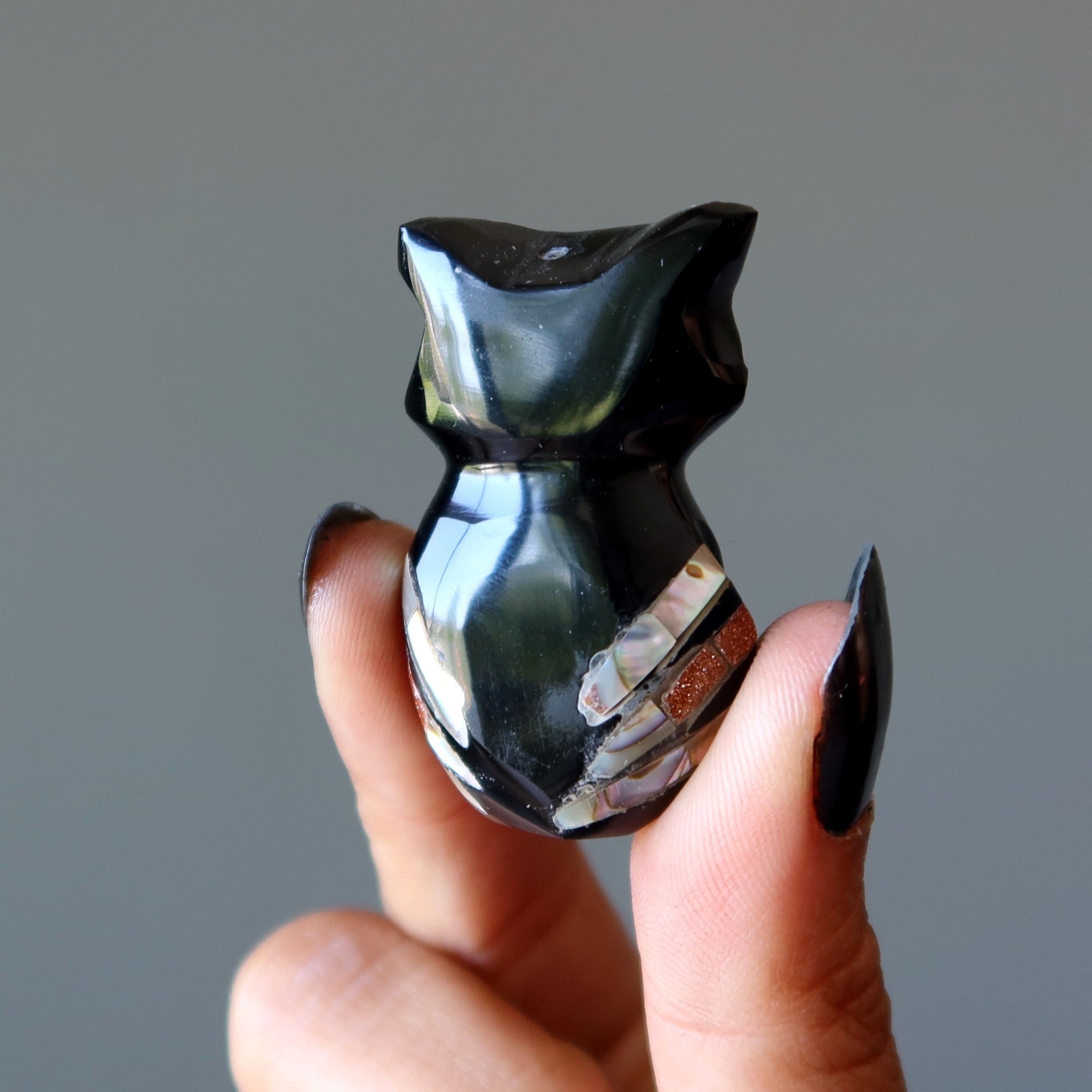 Hibou en obsidienne noire à l'affût Œil de tigre