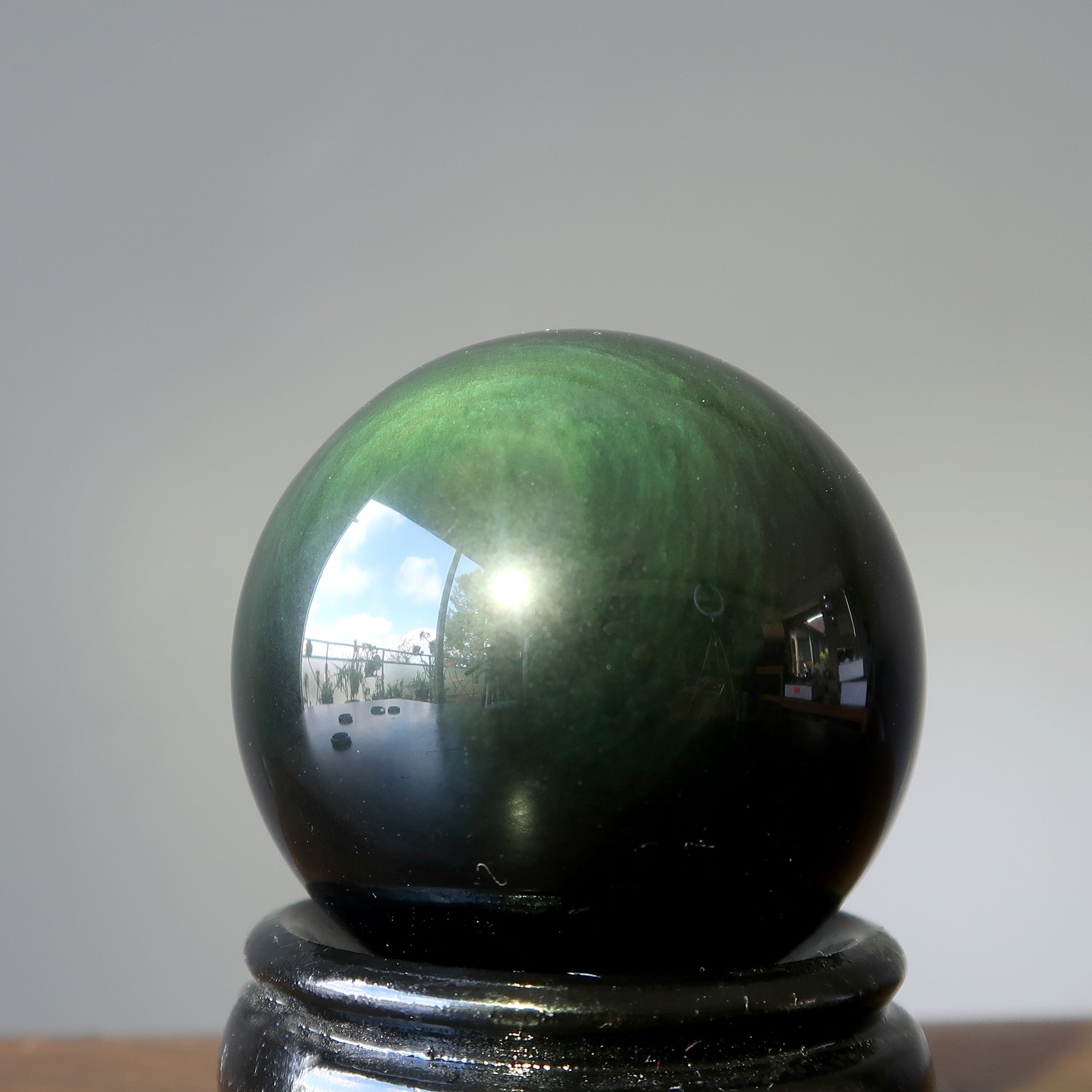Sphère d'Obsidienne Arc-en-ciel Oeil de Chat Vert