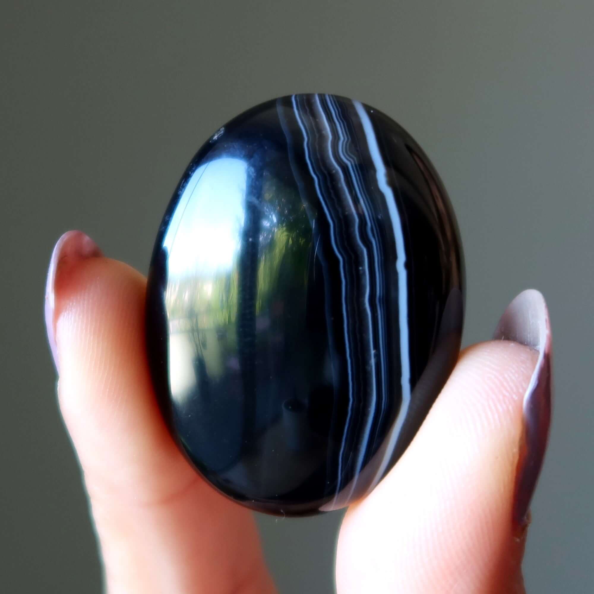 Onyx Grid Crystal Black White Healing Waves
