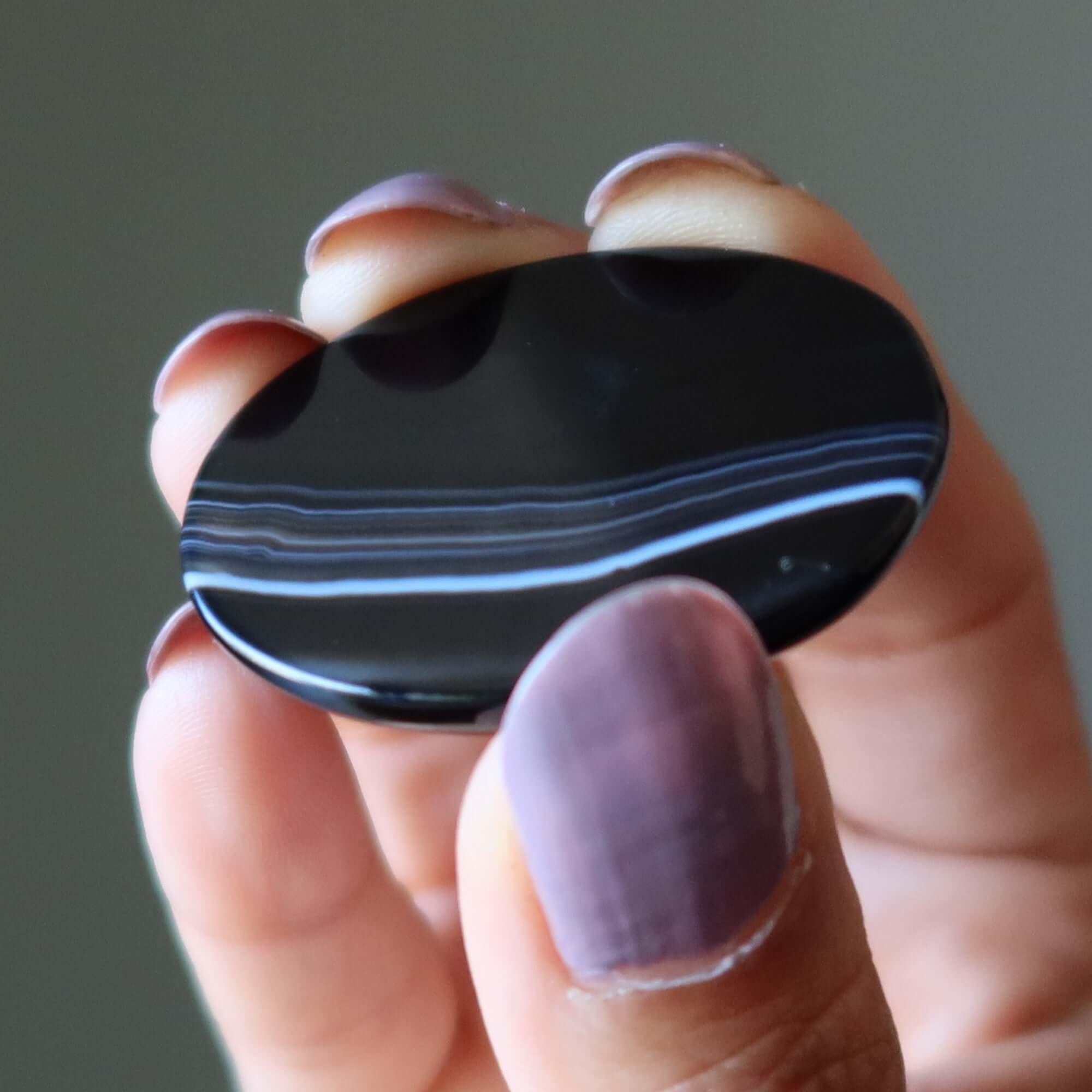 Onyx Grid Crystal Black White Healing Waves