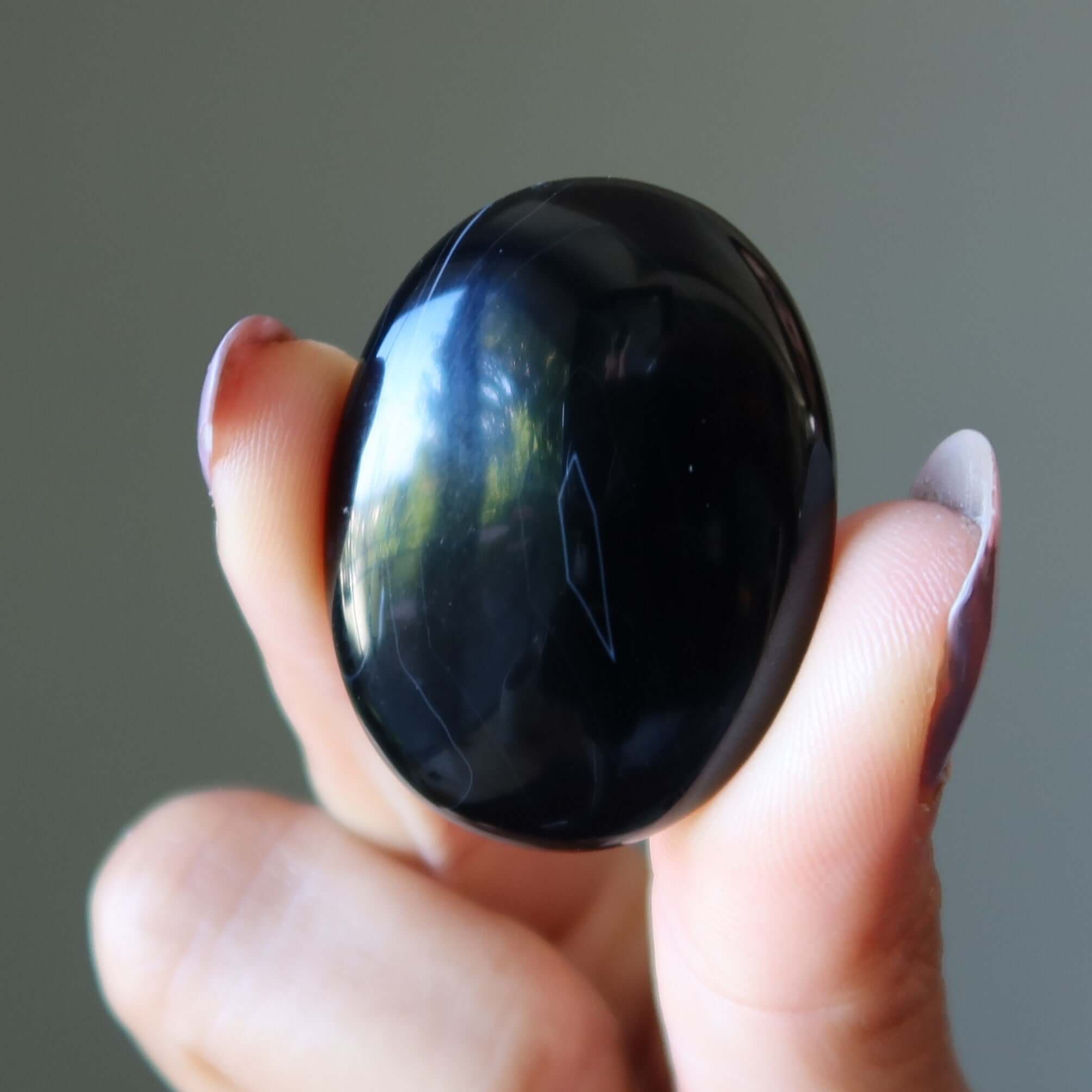 Onyx Grid Crystal Black White Healing Waves