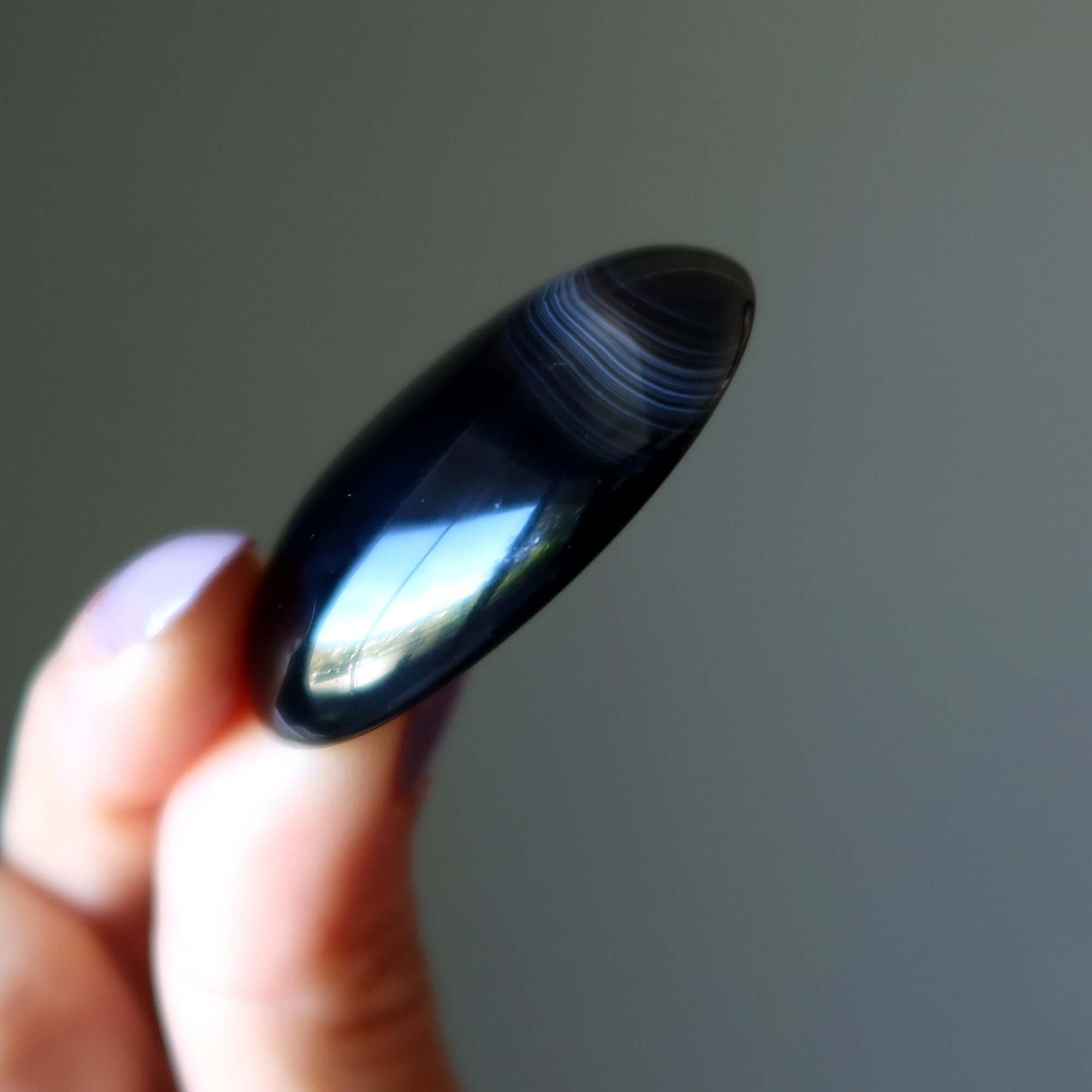 Onyx Grid Crystal Black White Healing Waves
