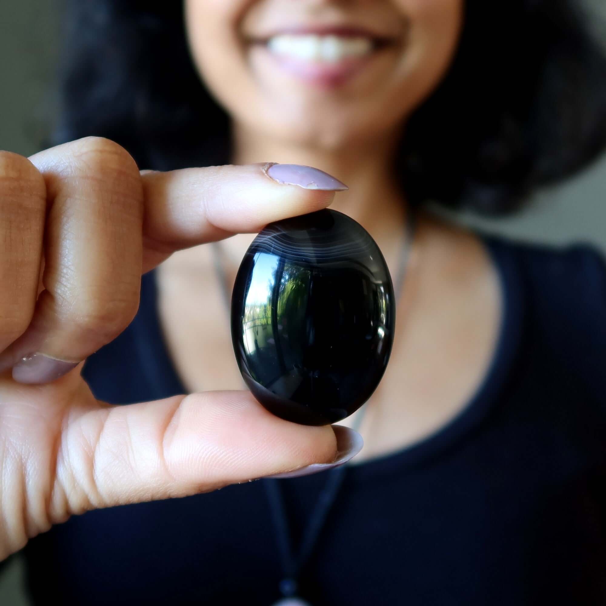 Onyx Grid Crystal Black White Healing Waves