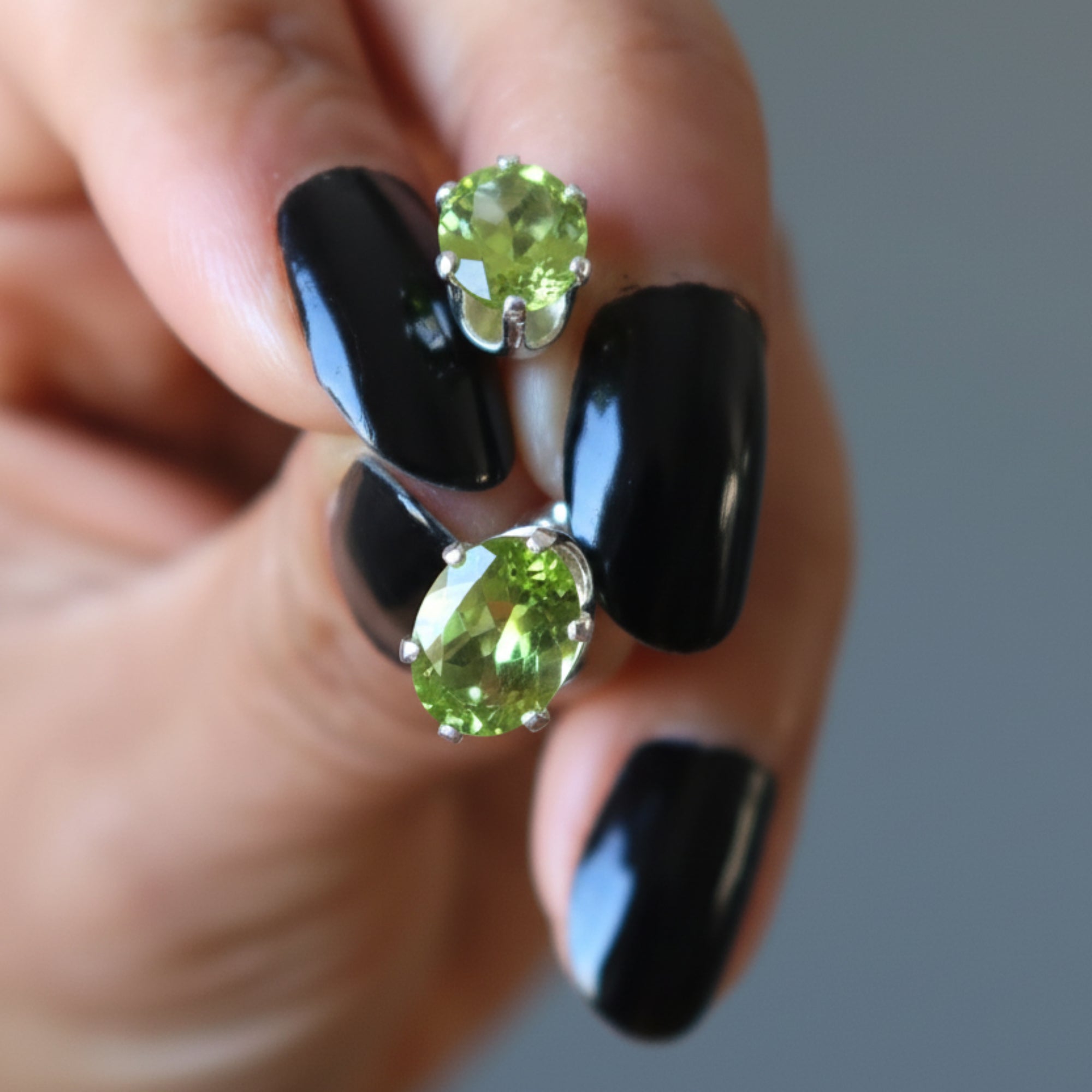 Peridot Ohrringe Funkelnde Grüne Ohrstecker Sterlingsilber