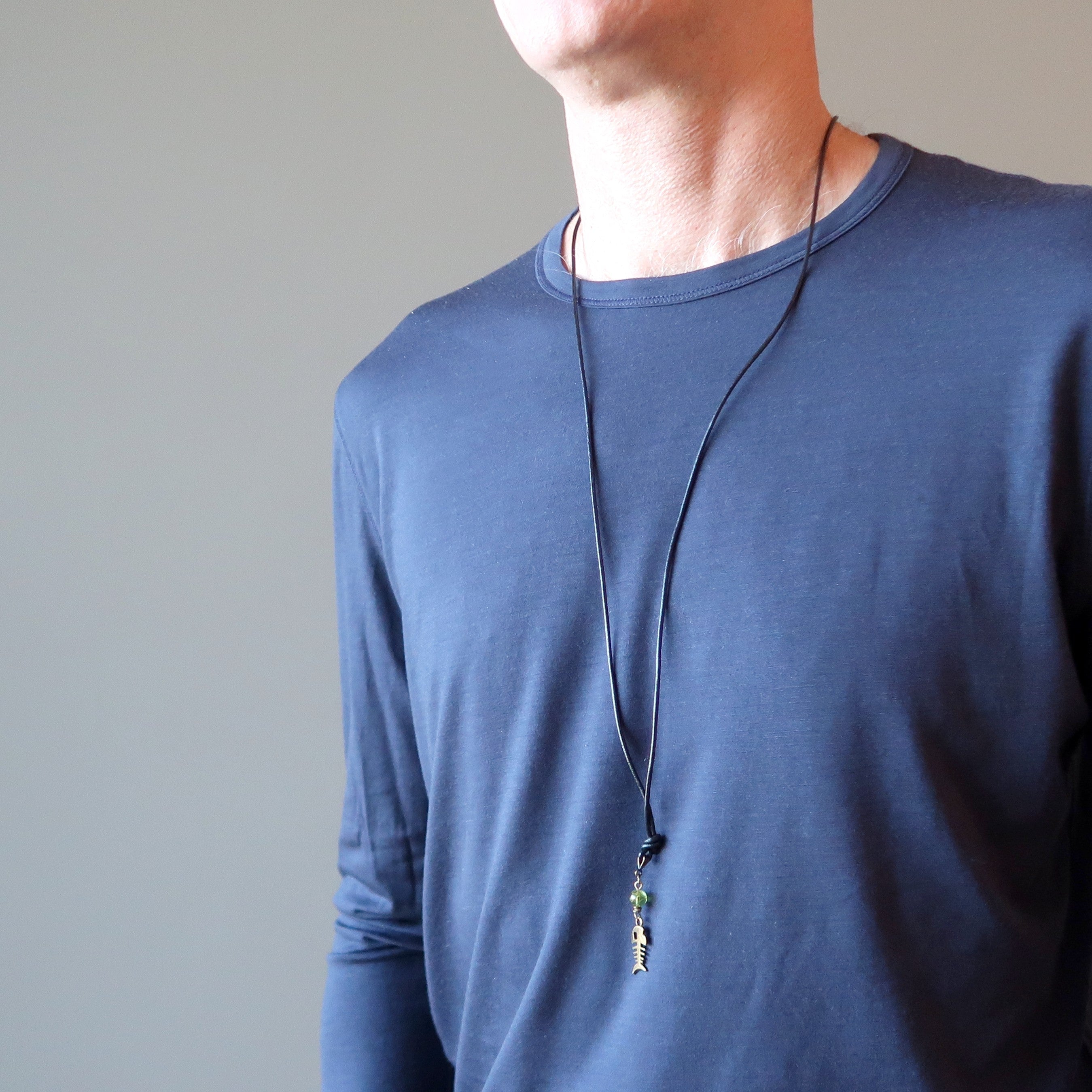 Collier Péridot Arête Poisson Verte Pierre Souriante Tropiques Gemme