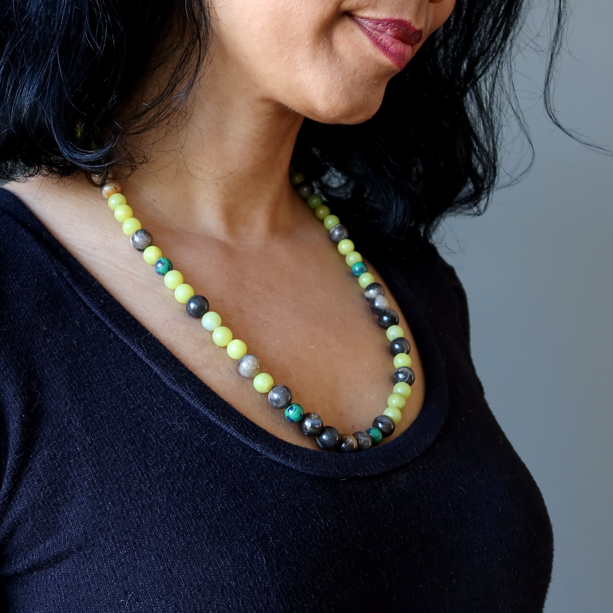 Collier Bois pétrifié Soleil Terre Serpentine Malachite Azurite