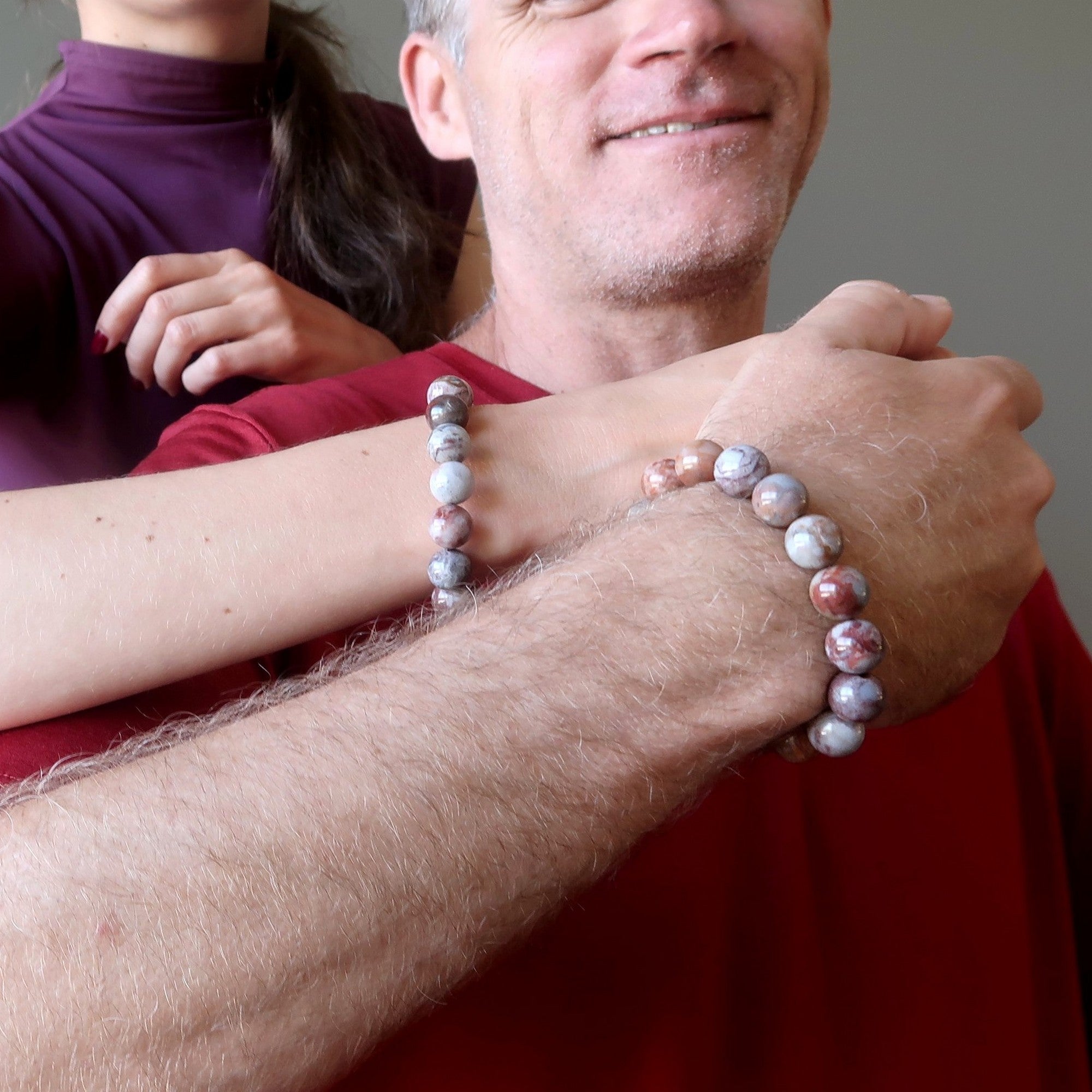 Bracelet en piétersite, pierre de tempête calme en cristal rouge