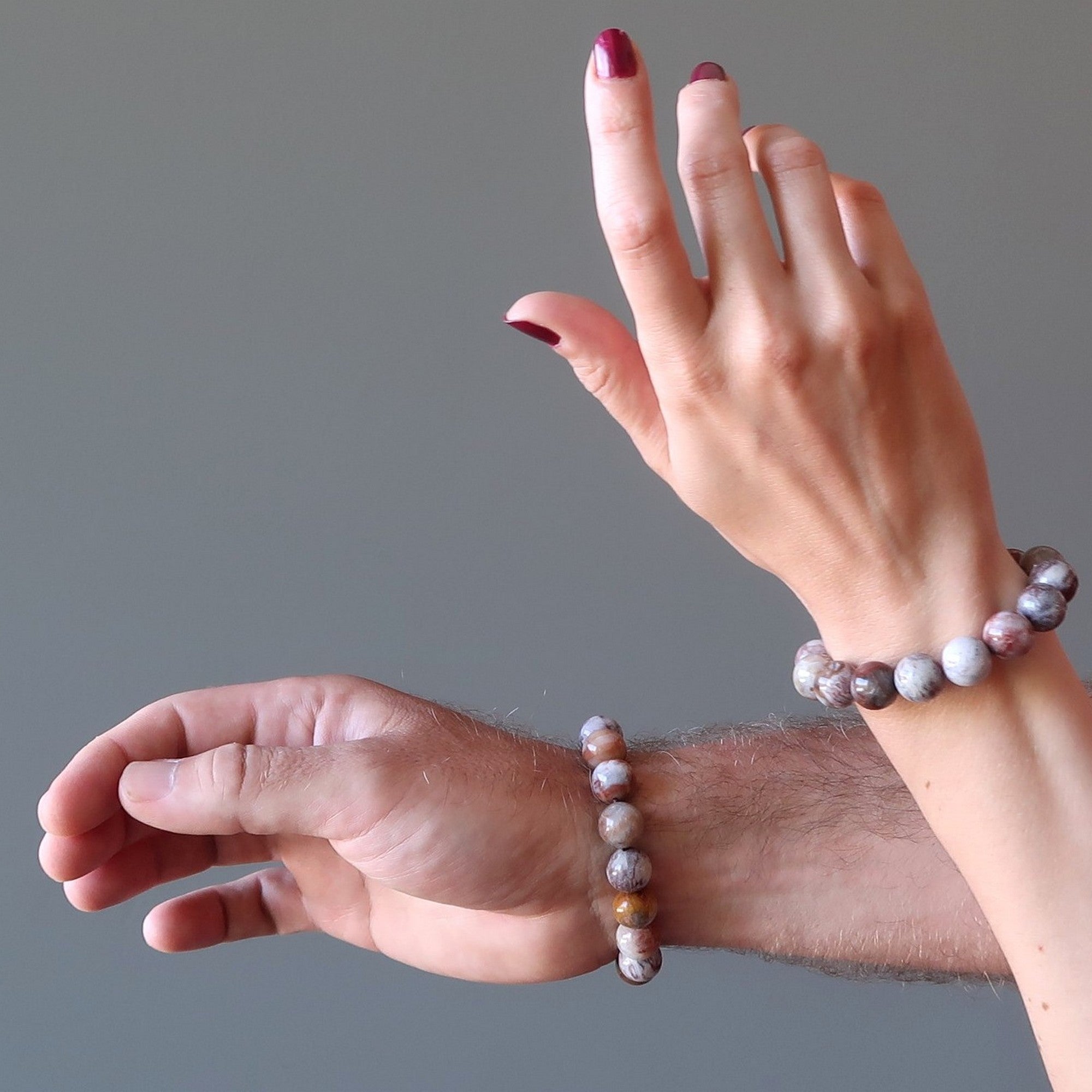 Bracelet en piétersite, pierre de tempête calme en cristal rouge