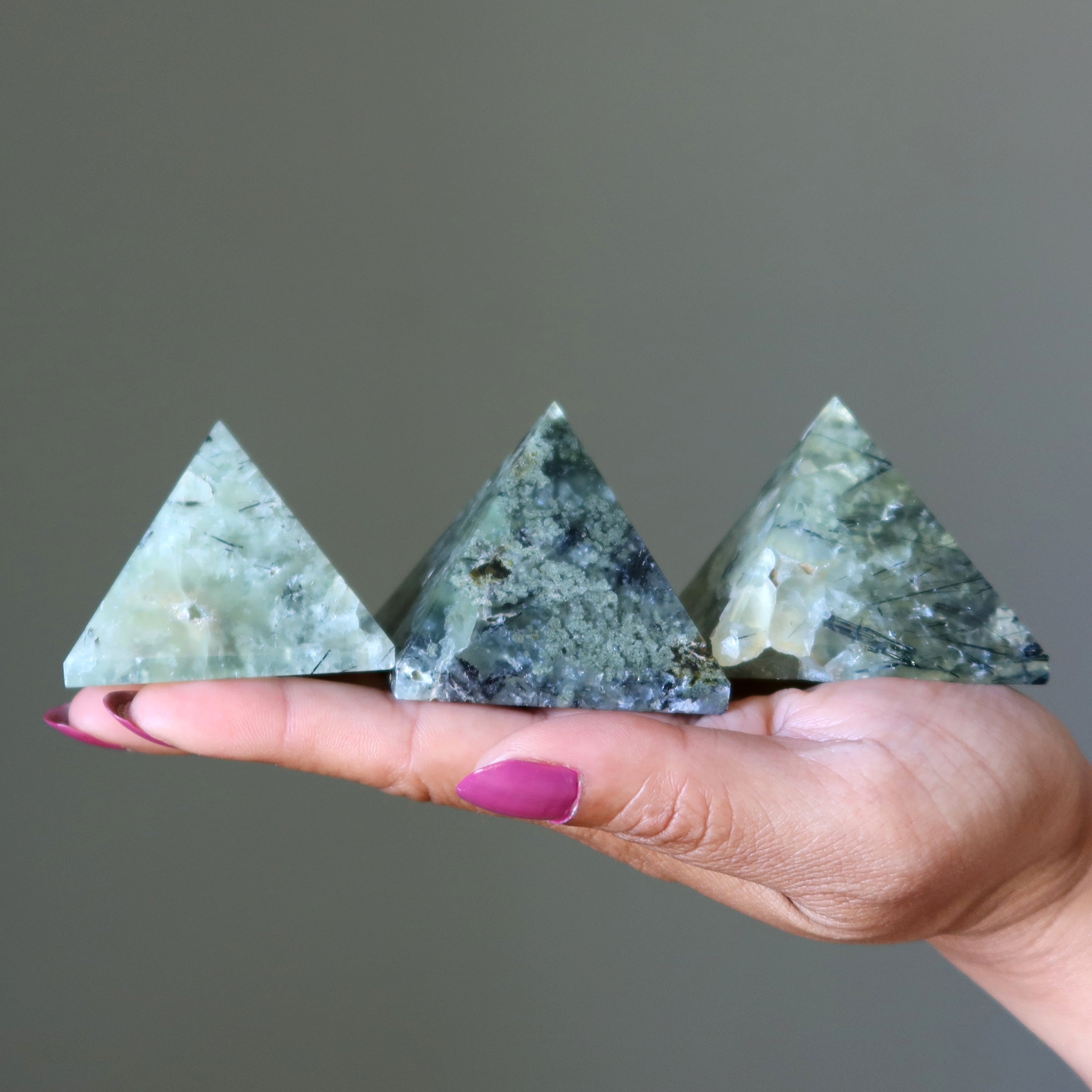 Prähenit-Pyramide Immergrüner Stein der Erleuchtung