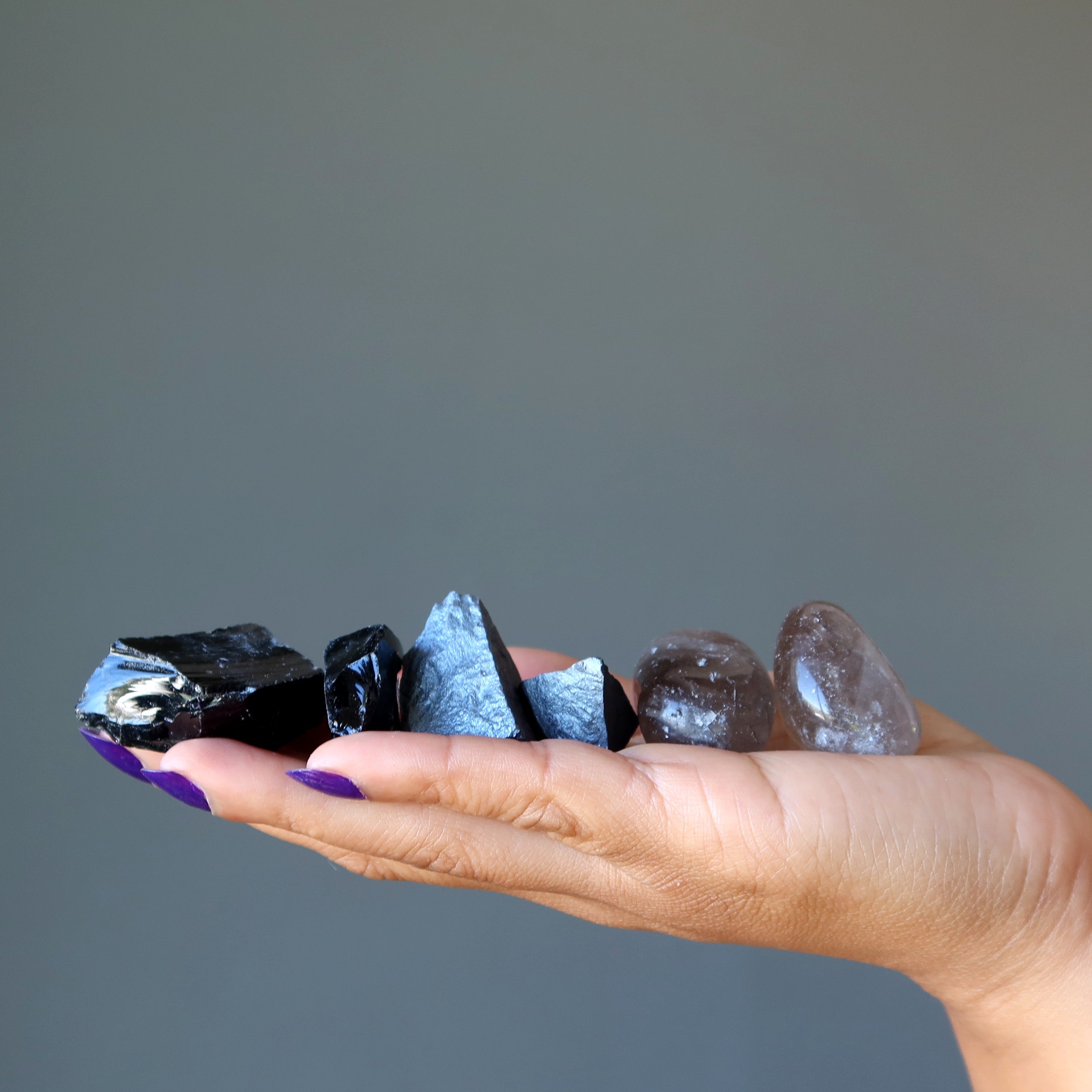 Protection Set Evil-be-Gone Stones and Selenite Charger
