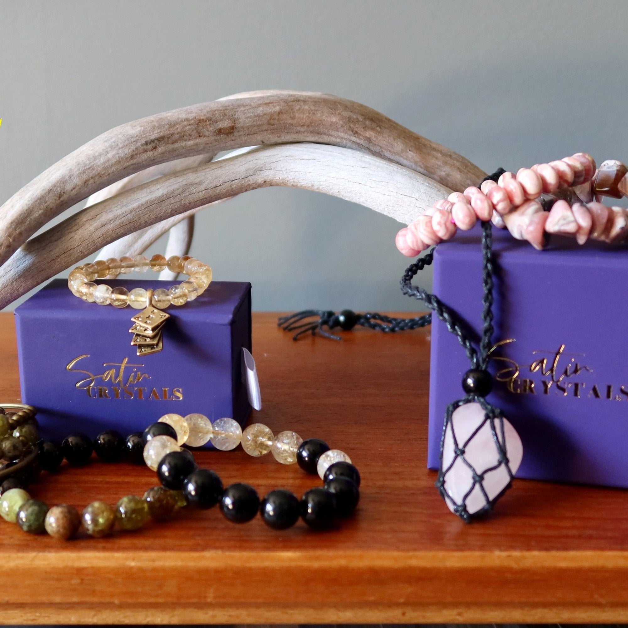 Satin Crystals Purple Gift Box Deluxe
