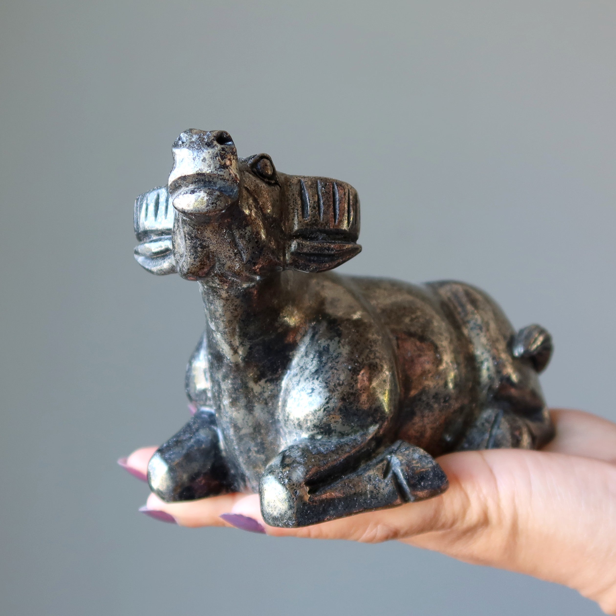 Statue animale de taureau en pyrite, or brillant, richesse, prospérité, XL 16,5 cm