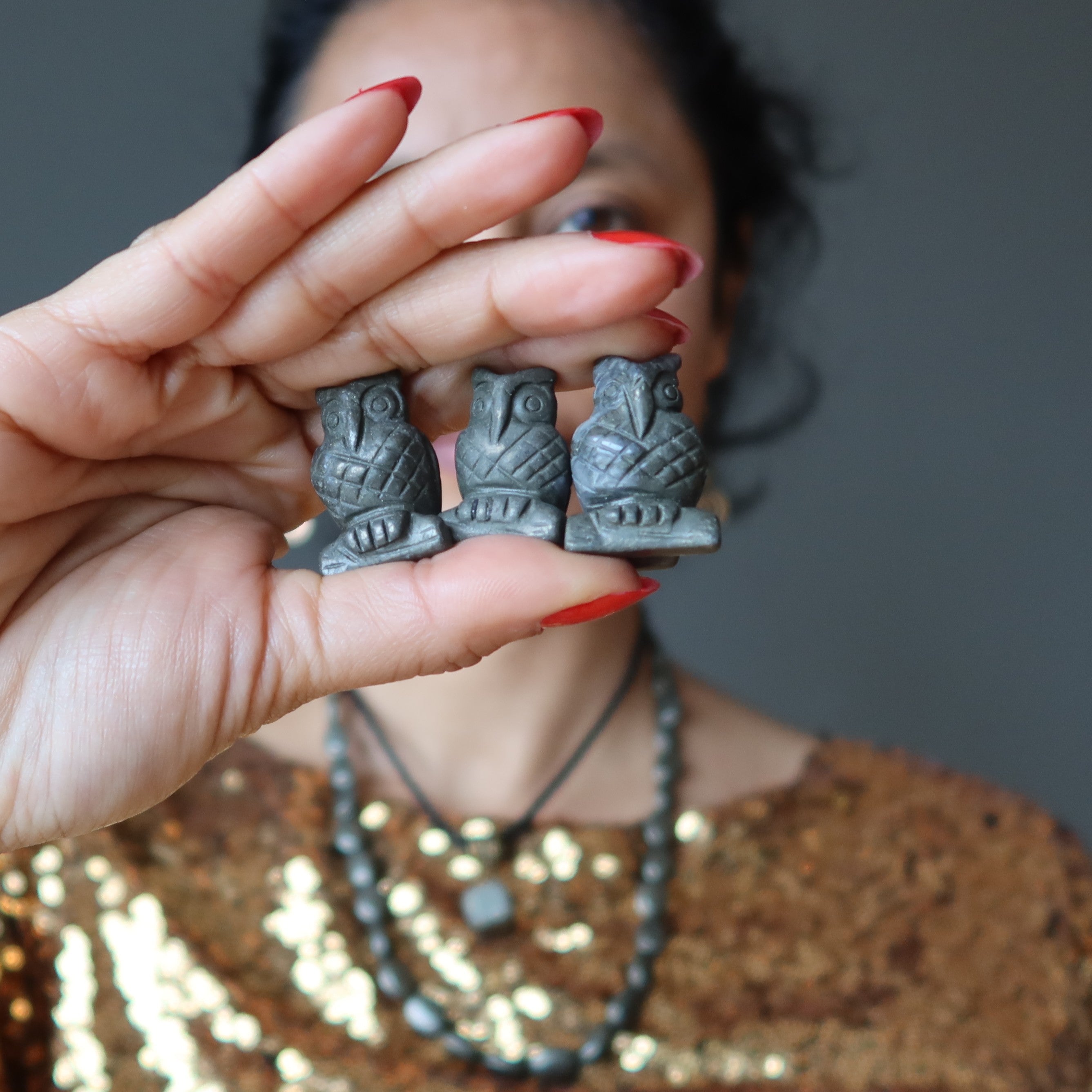 Figurine hibou en pyrite, oiseau de la sagesse en pierre dorée sculptée