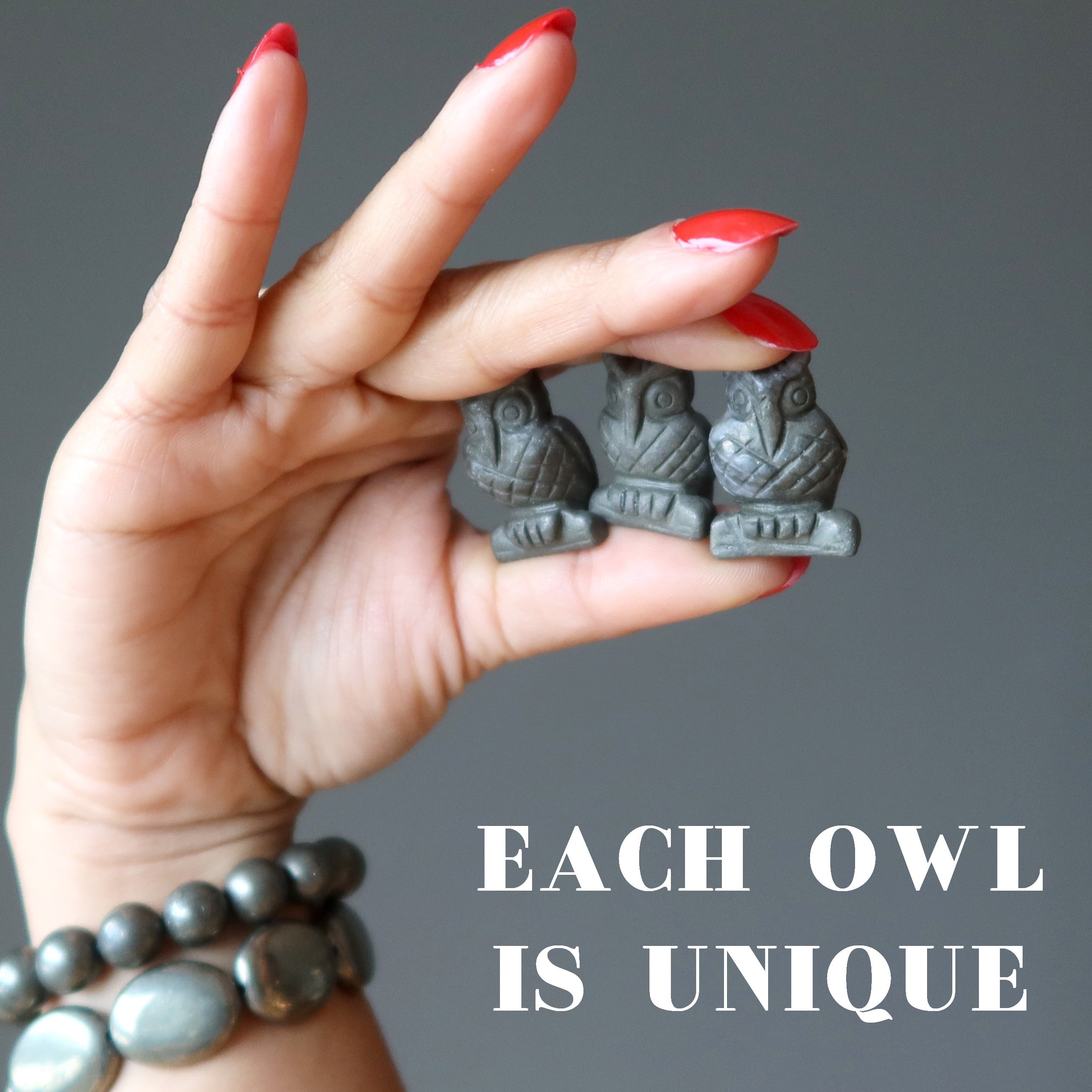 Figurine hibou en pyrite, oiseau de la sagesse en pierre dorée sculptée