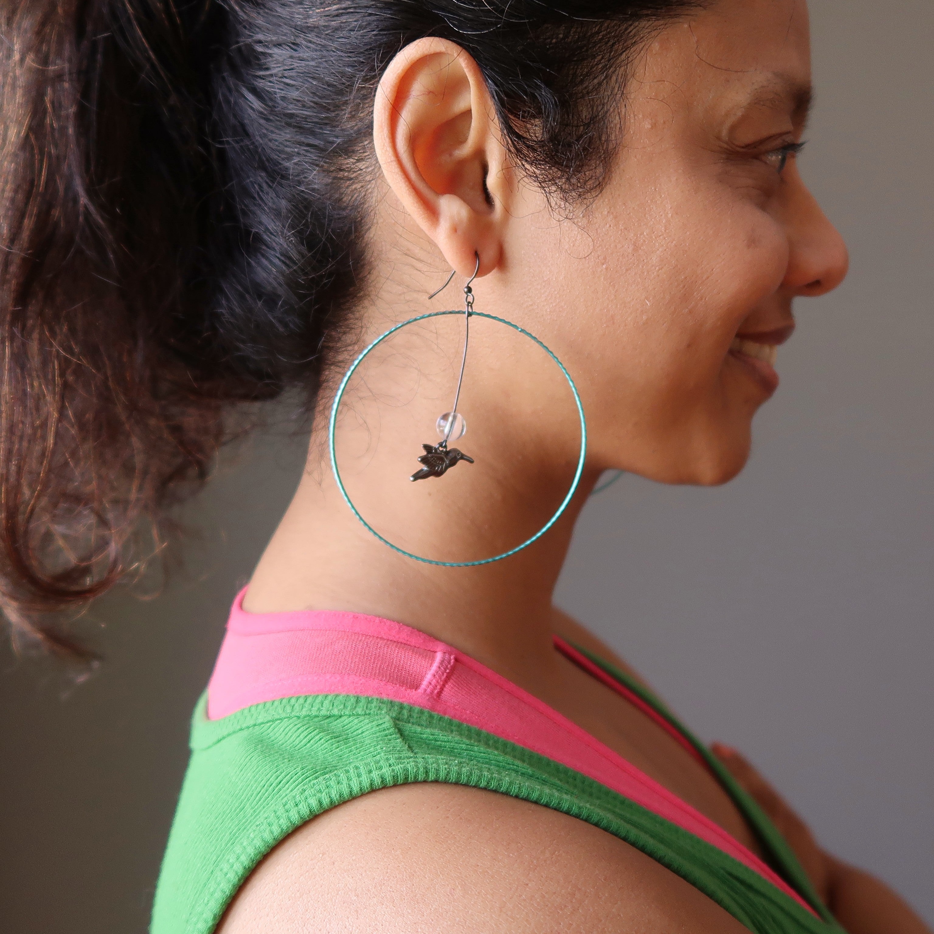 Ohrringe Klarer Quarz Blau Hoop Kolibris
