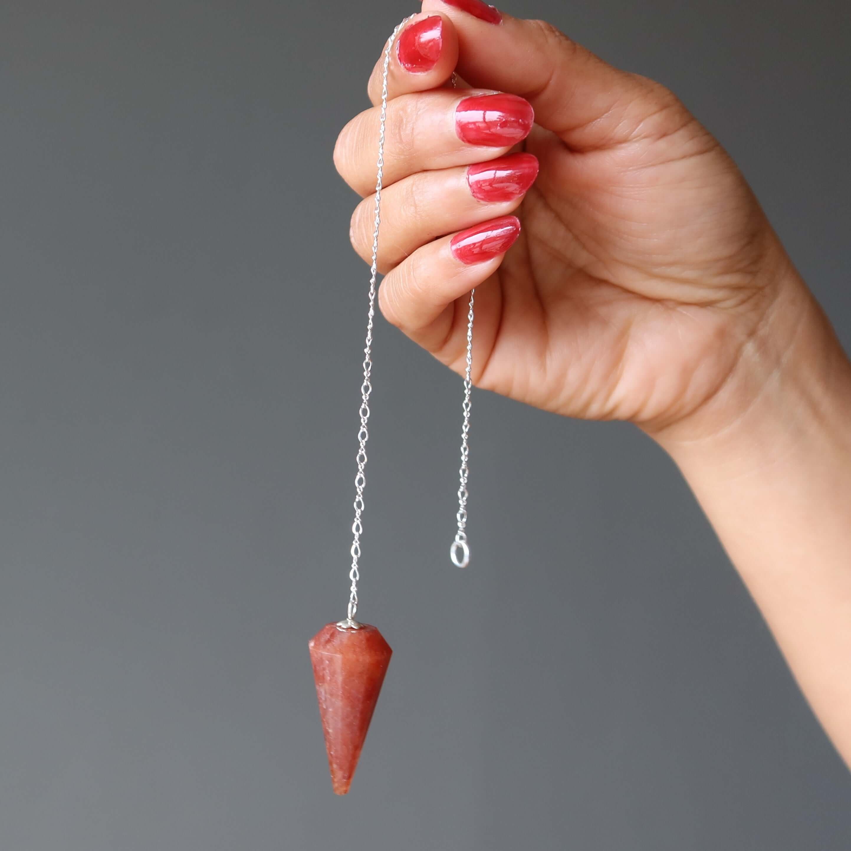 Pendentif en quartz de feu rouge guide la voie en argent sterling
