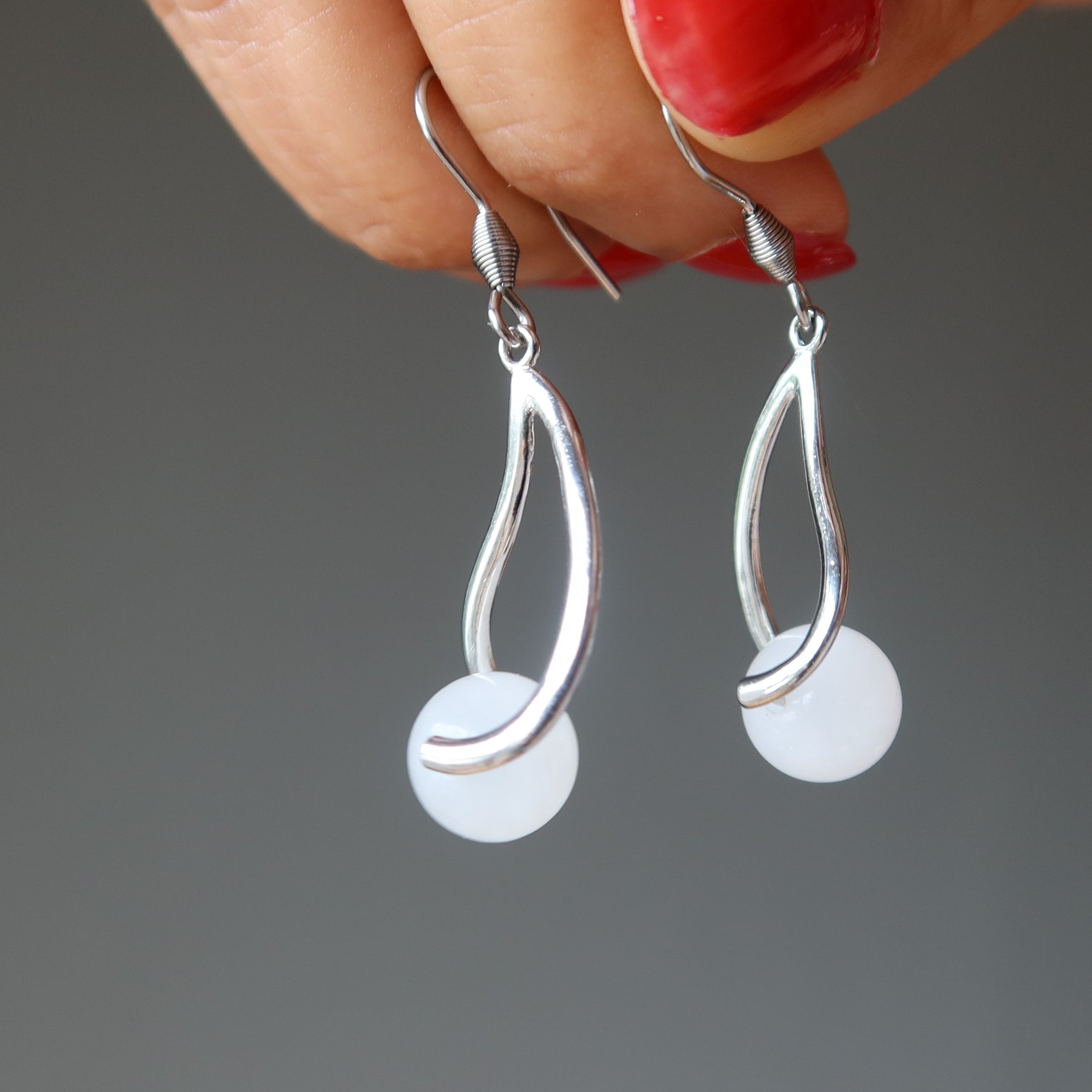 Boucles d'oreilles Quartz Neige Gouttes du Destin Élégantes