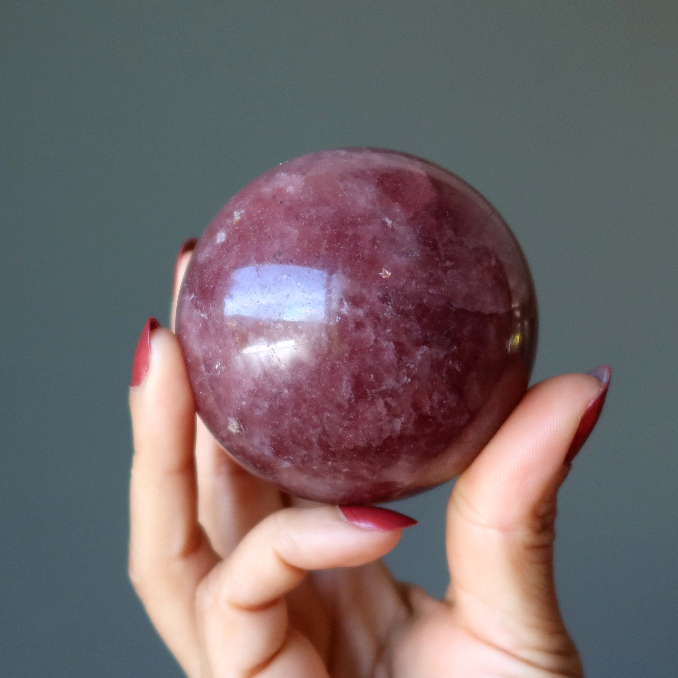 Rosa Feuerquarz Kugel Erdbeer Freude Kristallkugel