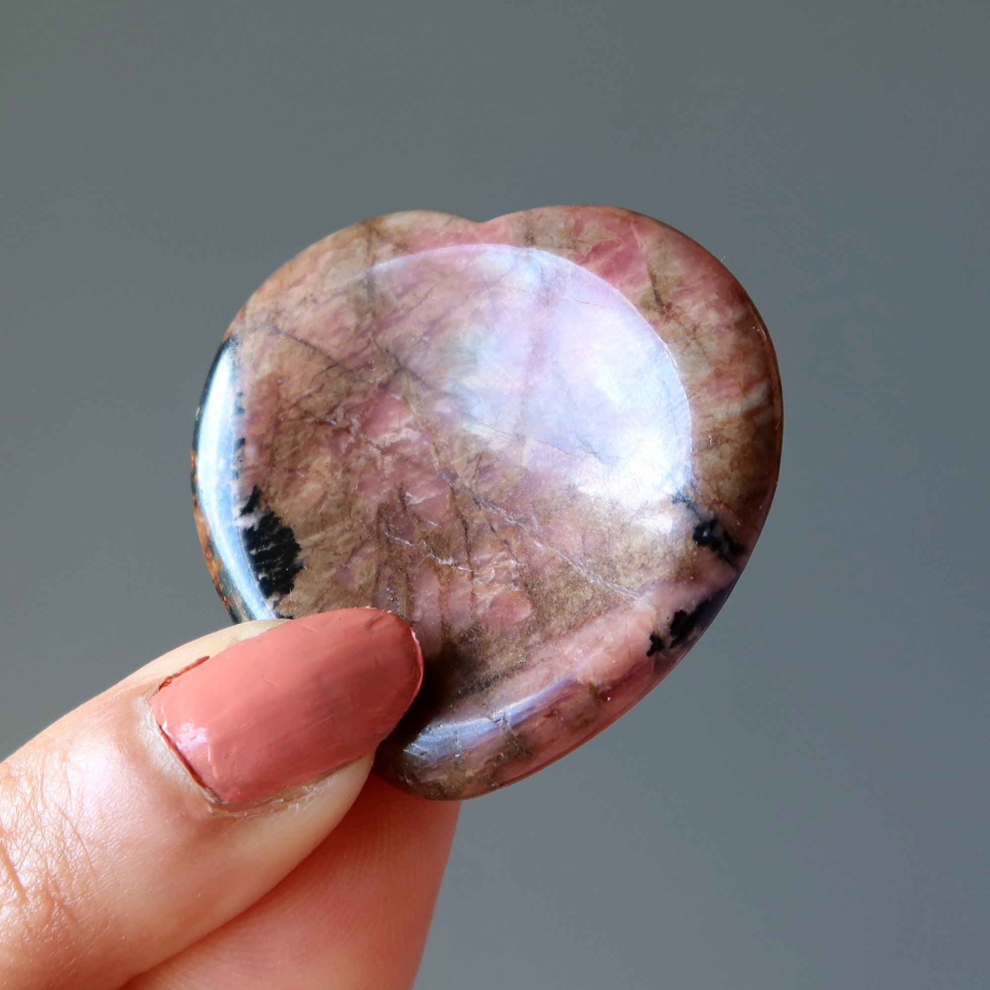 Pierre de poche en rhodonite en forme de cœur, apaisant les soucis