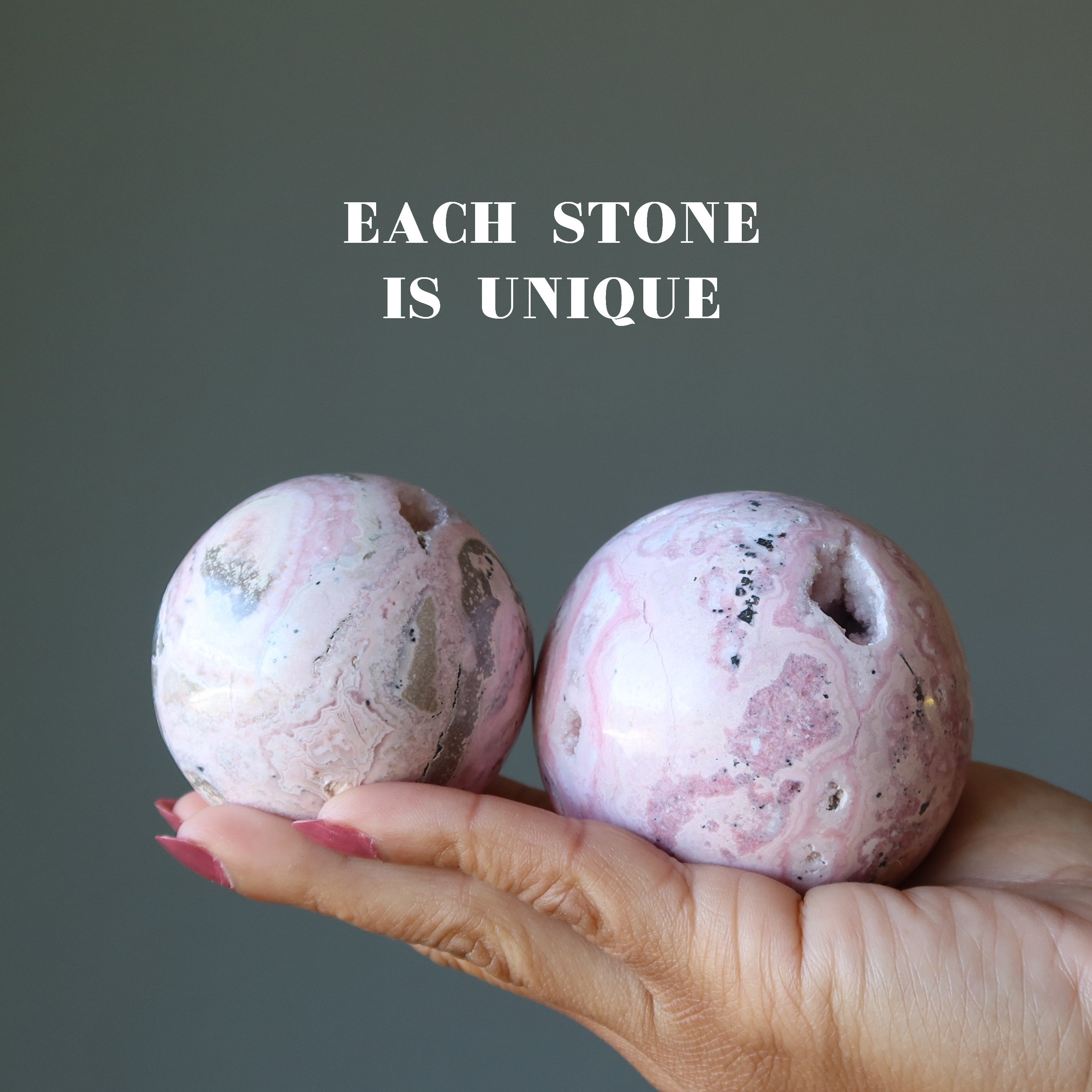 Sphère de rhodonite, boule de cristal géode rose, Ma grotte d'amour douillette