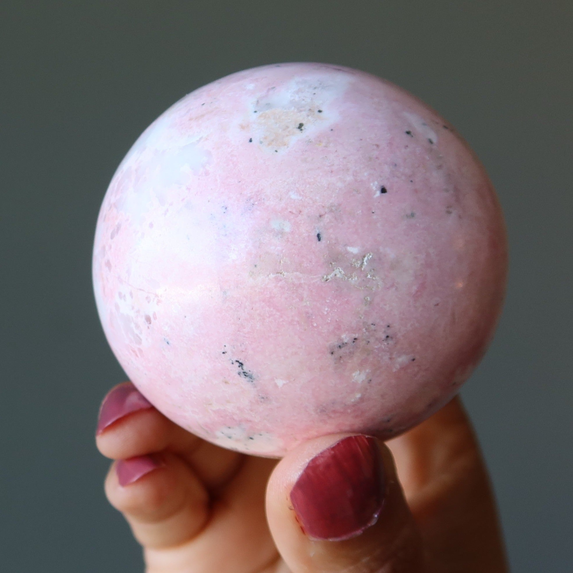 Rhodonit Kugel Hübscher-in-Rosa Kristallkugel