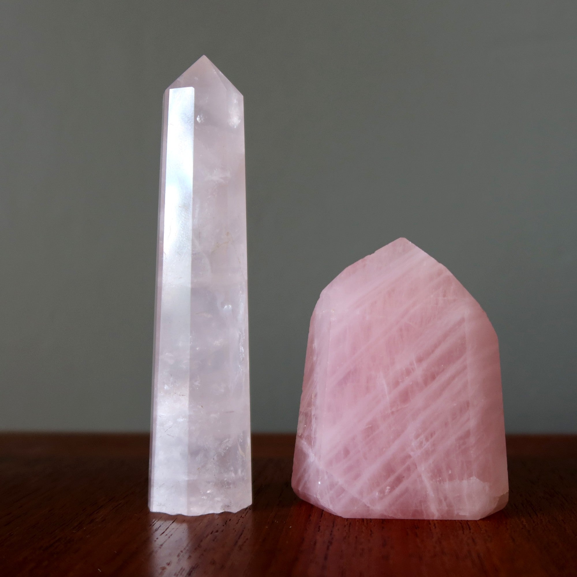 Tour baguette de quartz rose Guerrier blessé