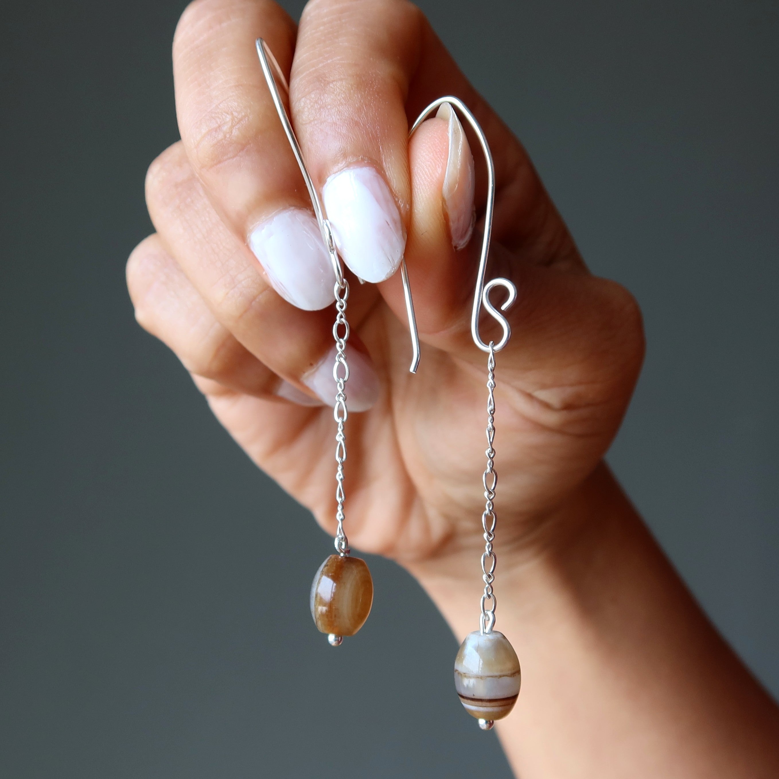 Sardonyx-Ohrringe Ihr atemberaubender Stil Lang Sterling Silber
