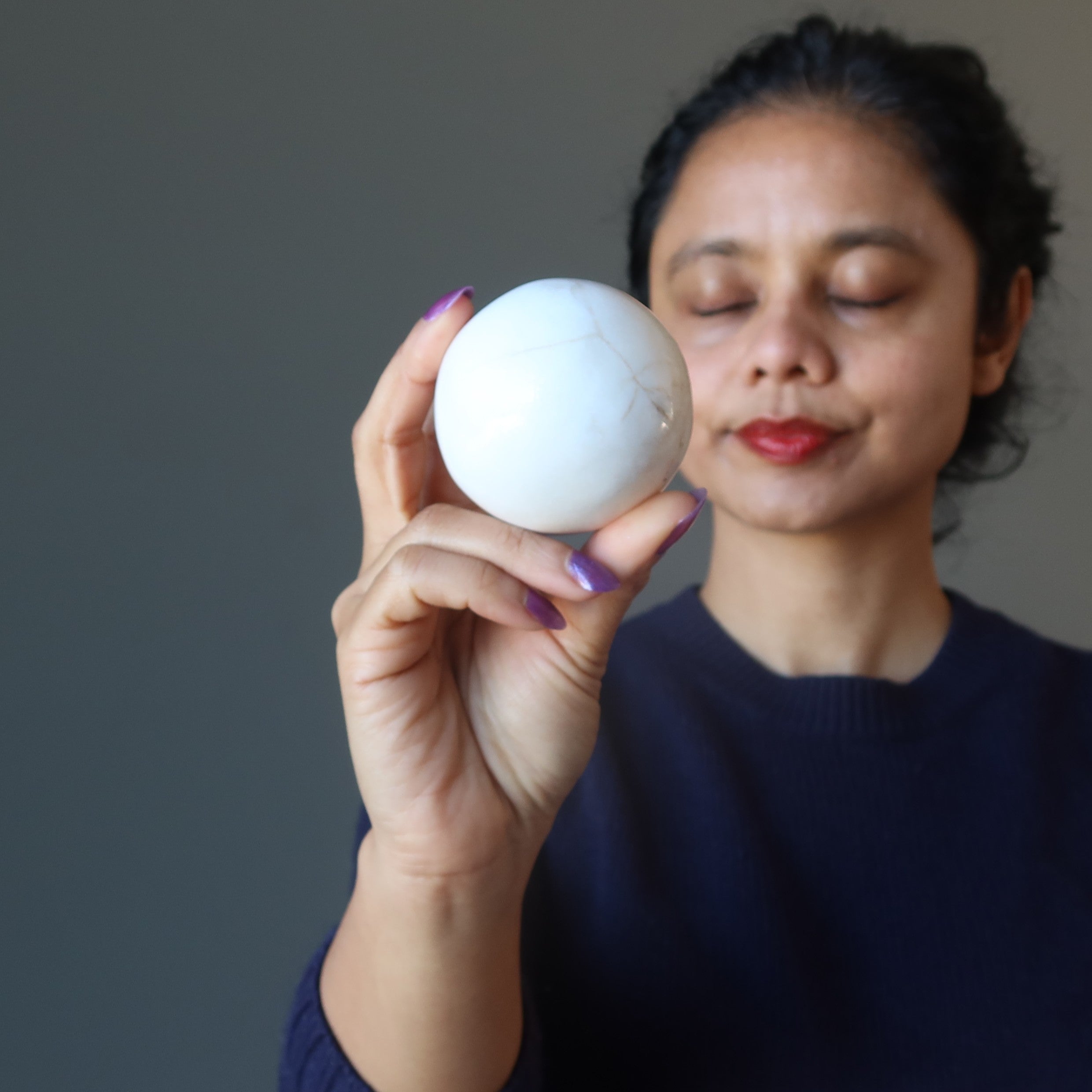 Sphère de Scolécite Boule de Cristal Douce Âme Blanche