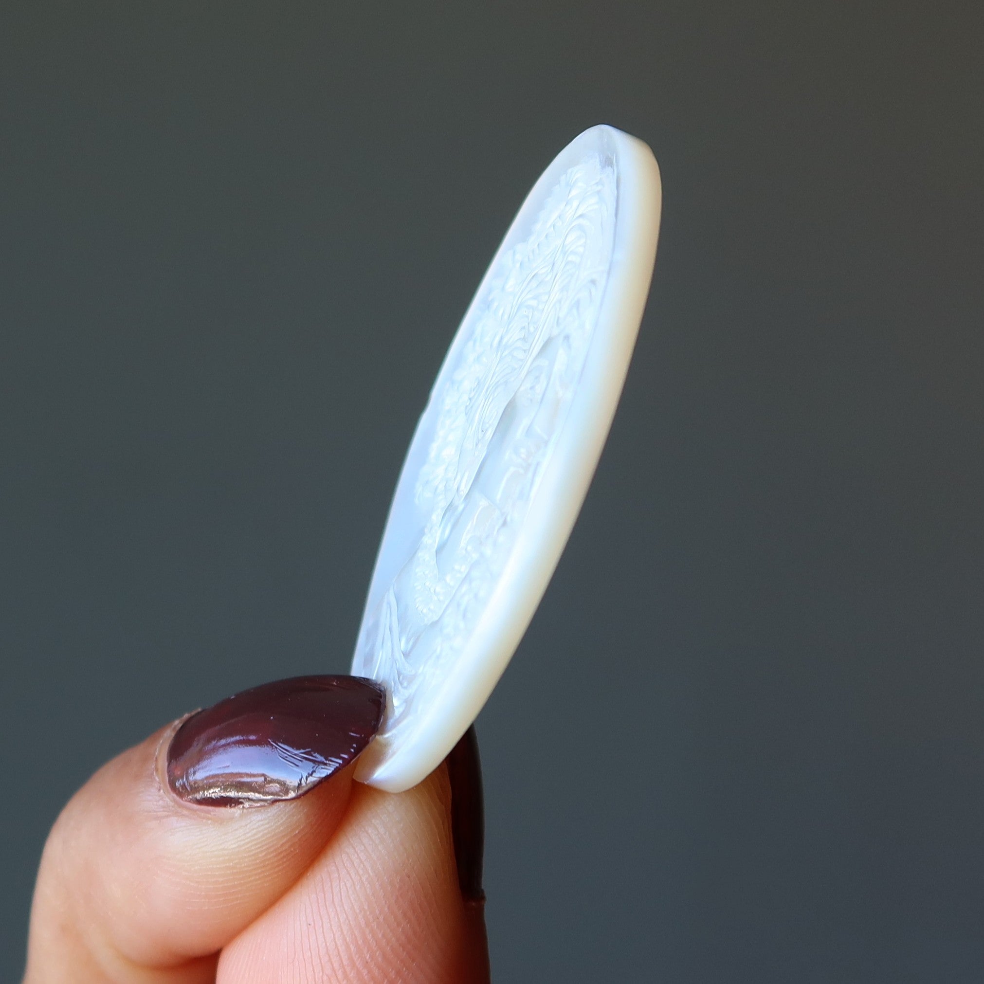 Mother of Pearl Shell Grid Crystal Cameo Iridescent White Oval