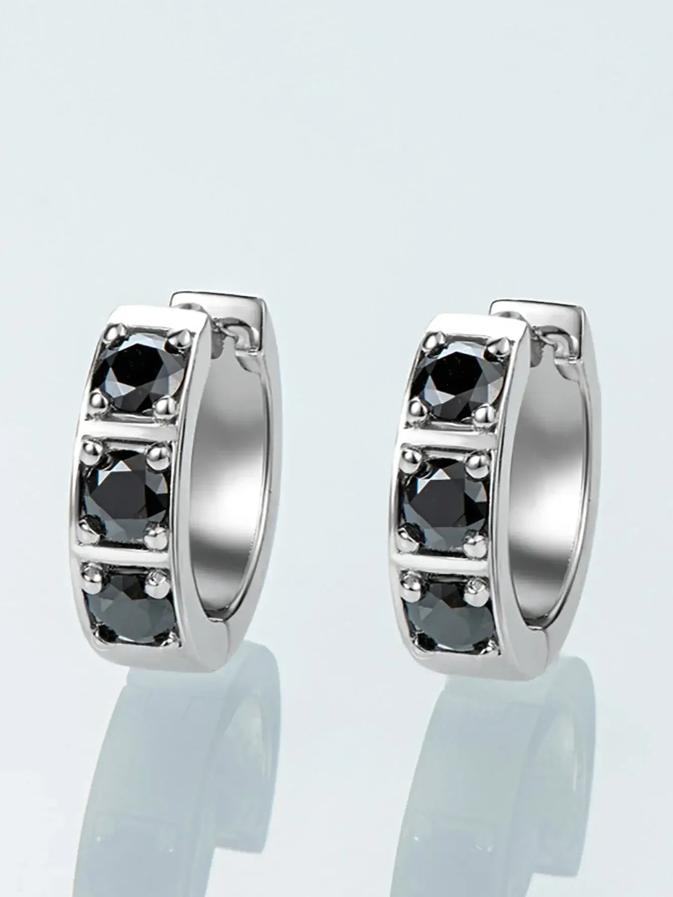 Creolen aus Sterlingsilber mit 0,6 Karat Moissanit, schwarz-weiß, zweifarbig, 925er