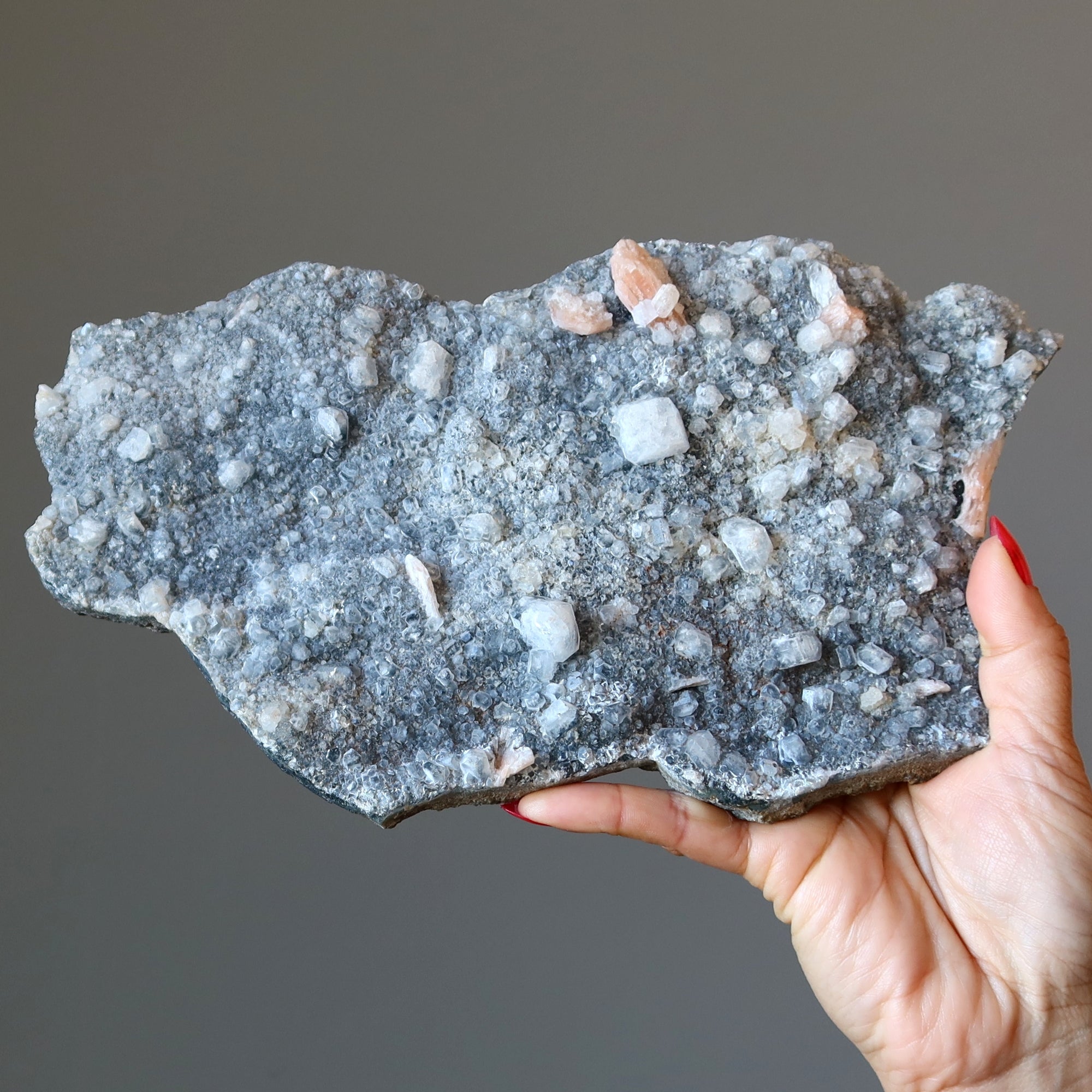 Stilbite en grappe Apophyllite Calcédoine Rose Sérénité 25,4 cm