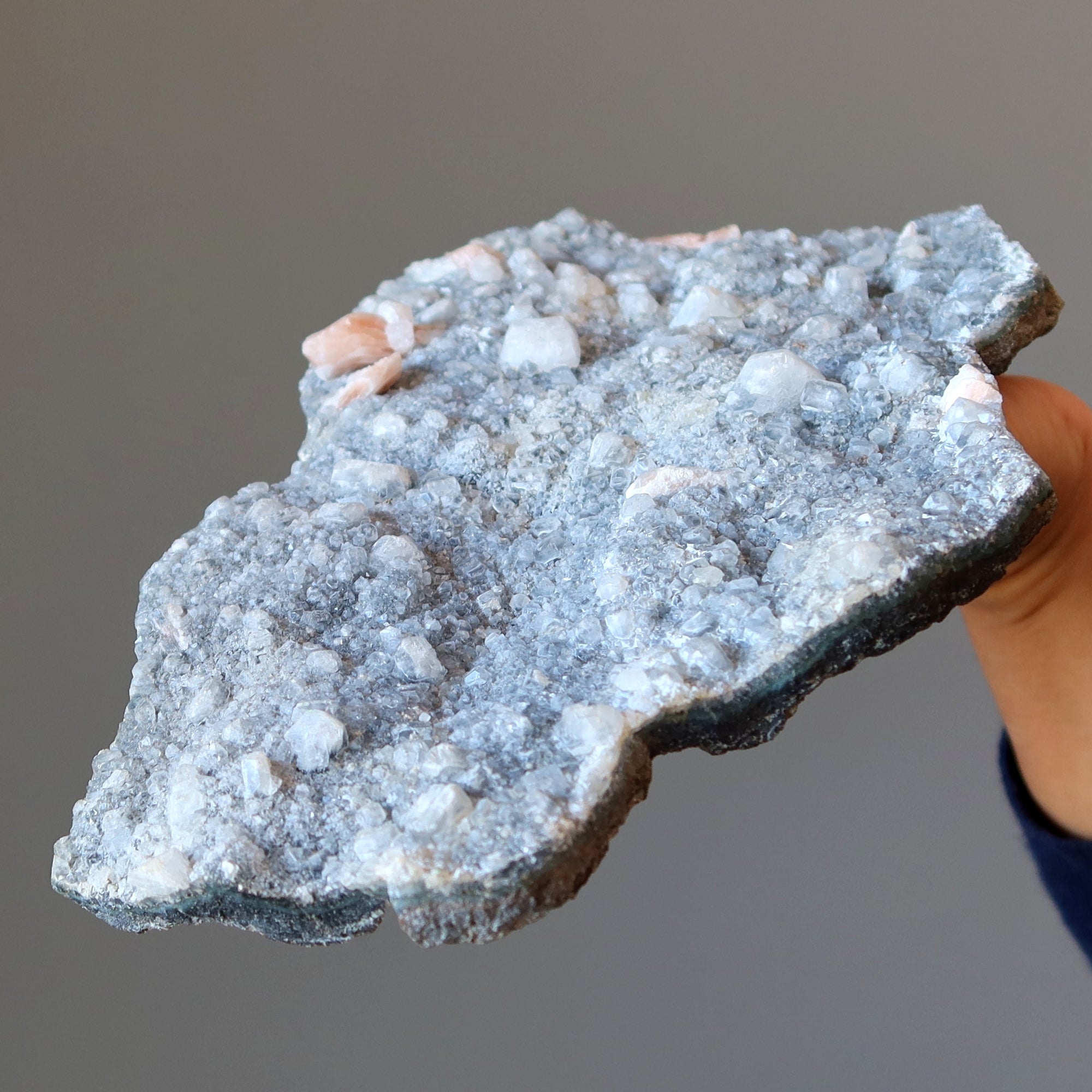 Stilbite en grappe Apophyllite Calcédoine Rose Sérénité 25,4 cm