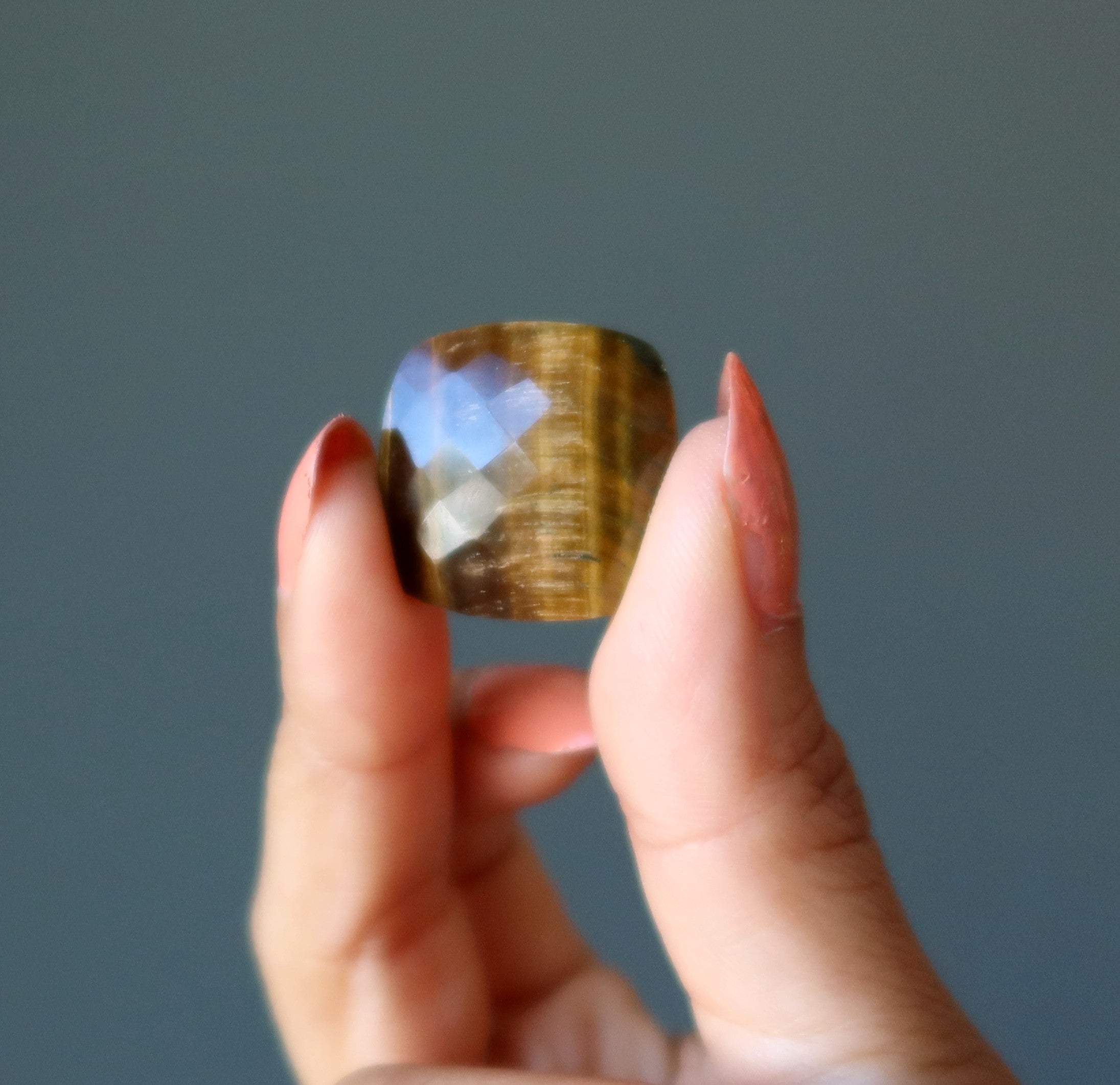 Tigers Eye Pocket Stone Cabochon Golden Diamond