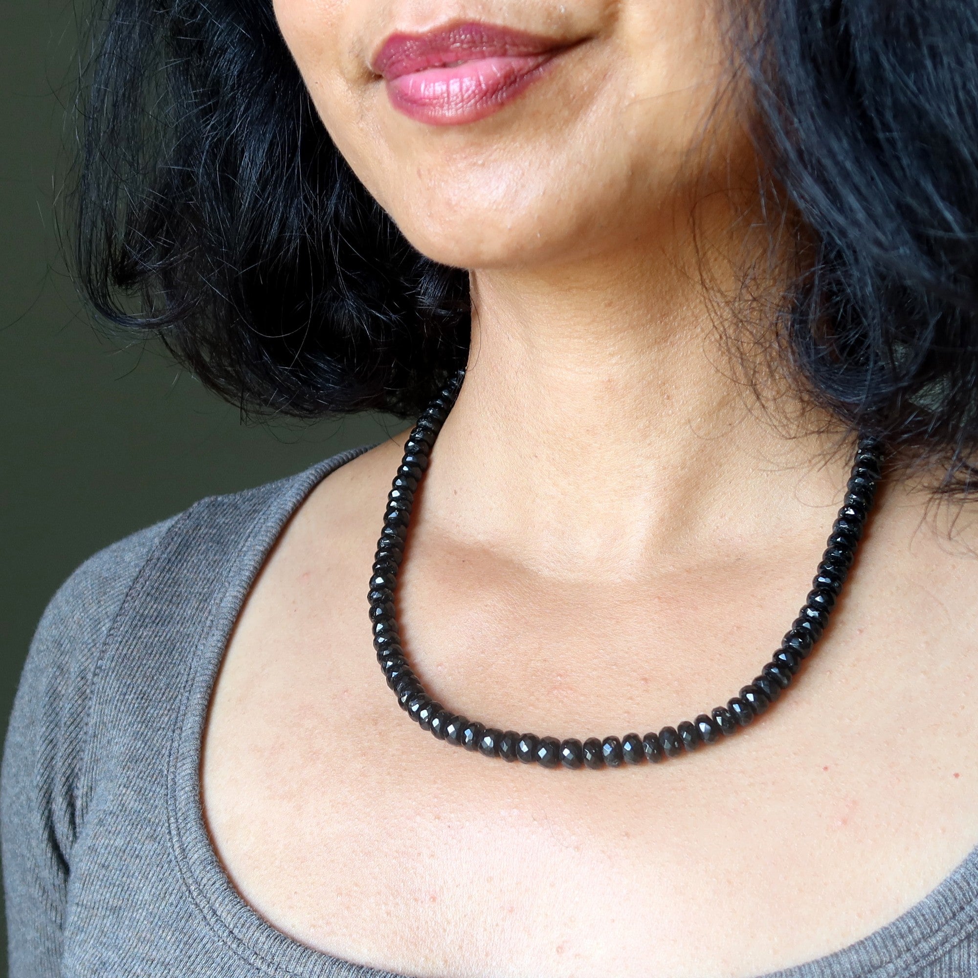 Collier en Tourmaline noire Pierre de protection scintillante