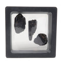Lot de trois pierres brutes de tourmaline noire