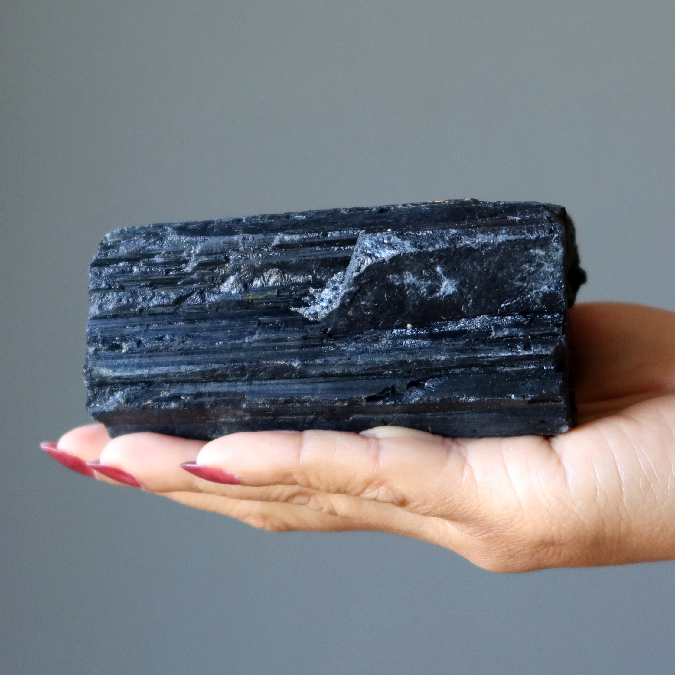 Morceau brut de protection en Tourmaline Noire